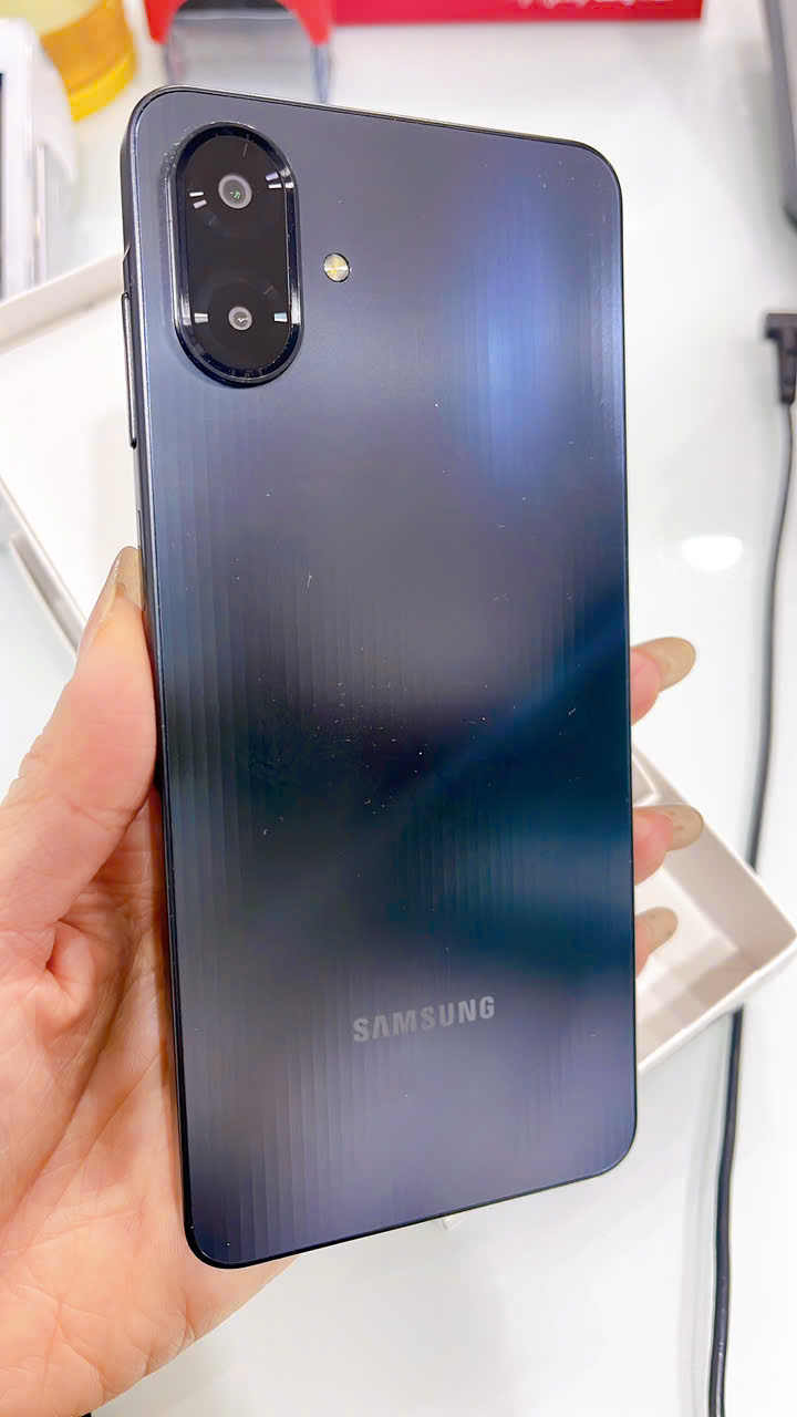 Samsung A07 4G 4+128, Đen - Cẩm Phả