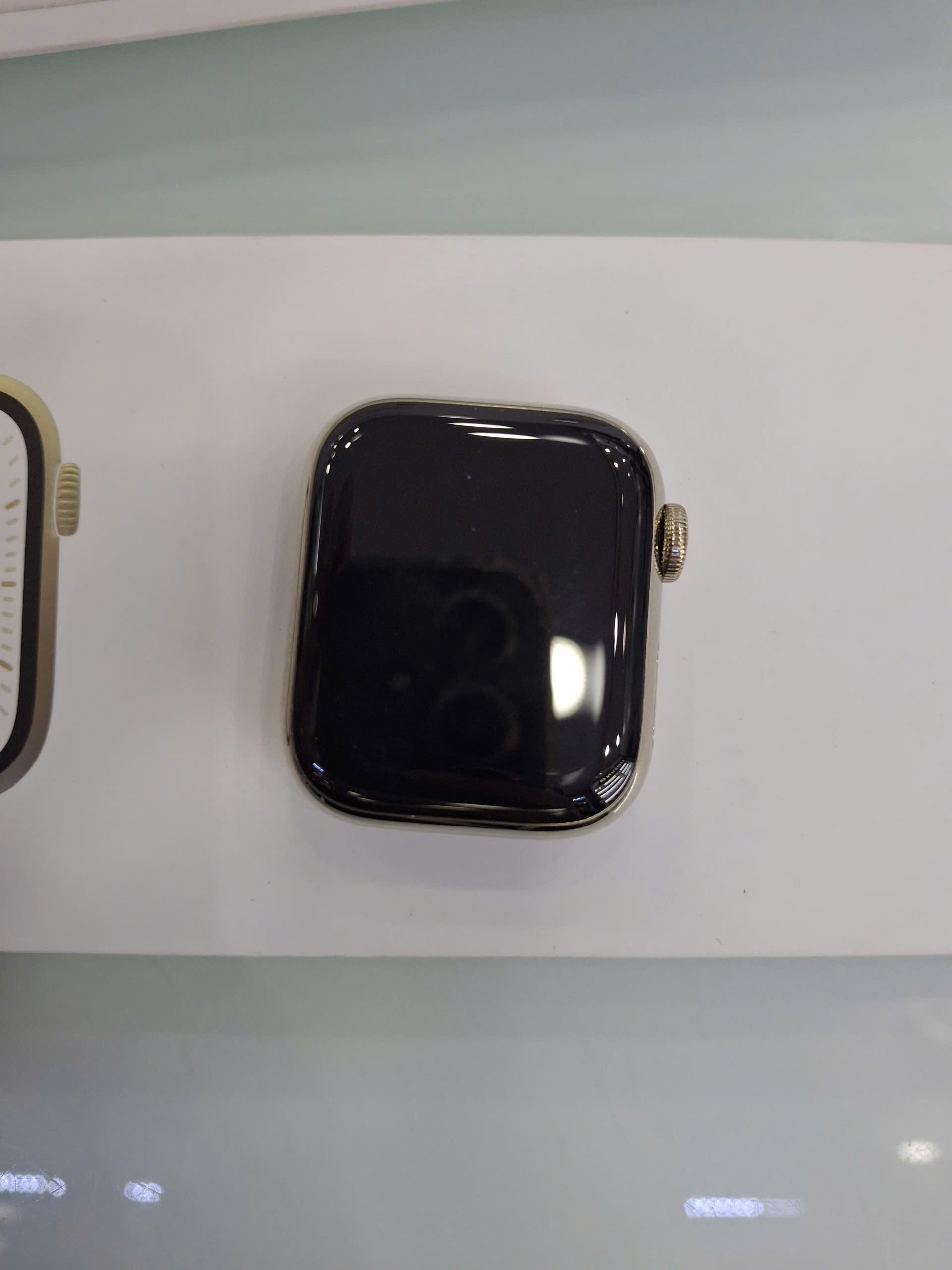 Apple Watch Series 7 - GPS + Cellular, 41mm - Vỏ Thép Dây Cao Su TBH