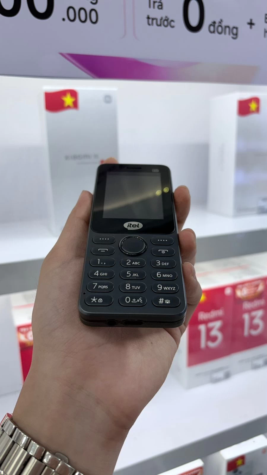 Điện thoại Itel it9211 - 4G TBH