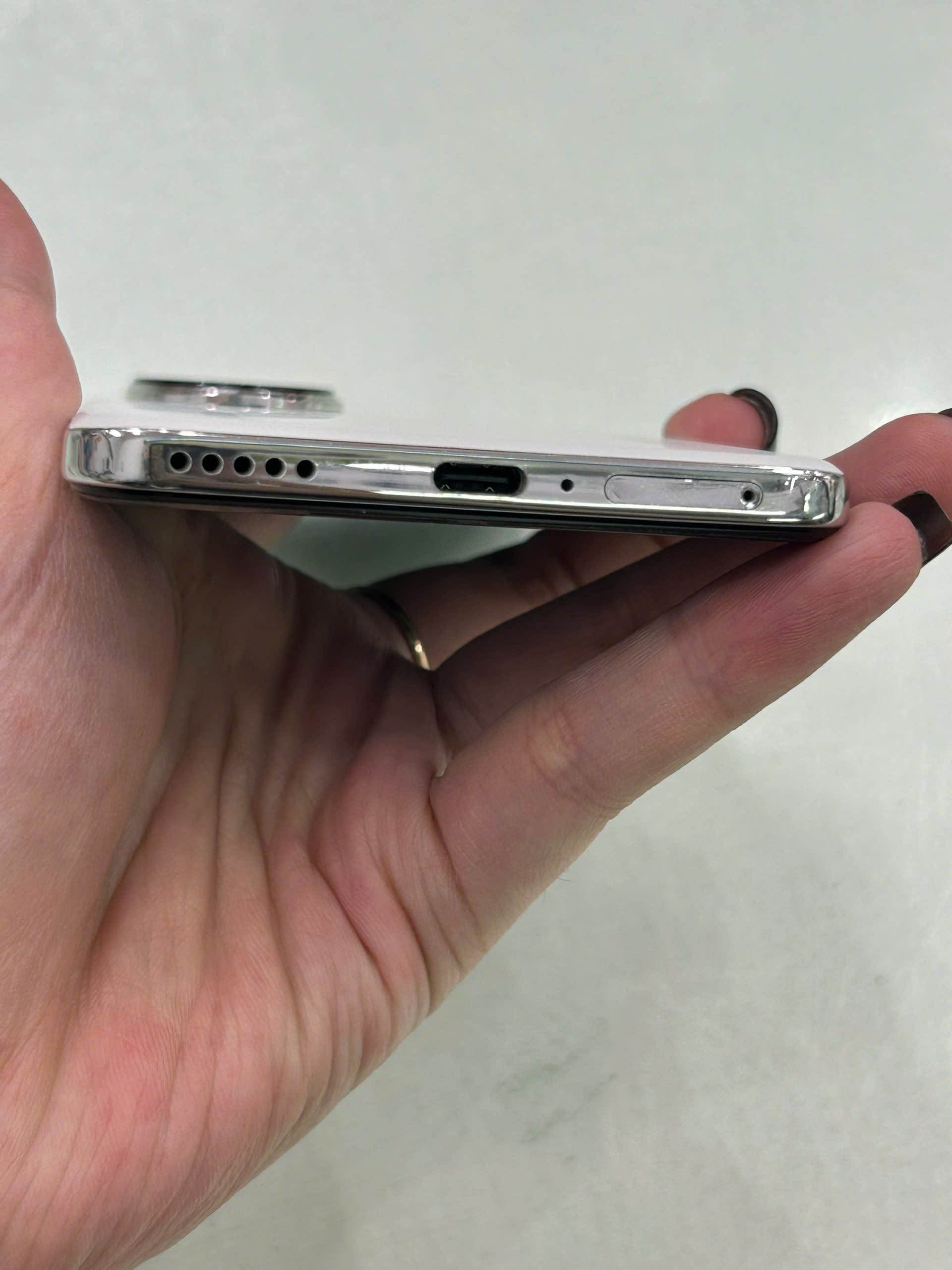 Điện thoại thông minh Honor 200 (12+256GB) - TN - 868420077434513 - ELINX9ZTN