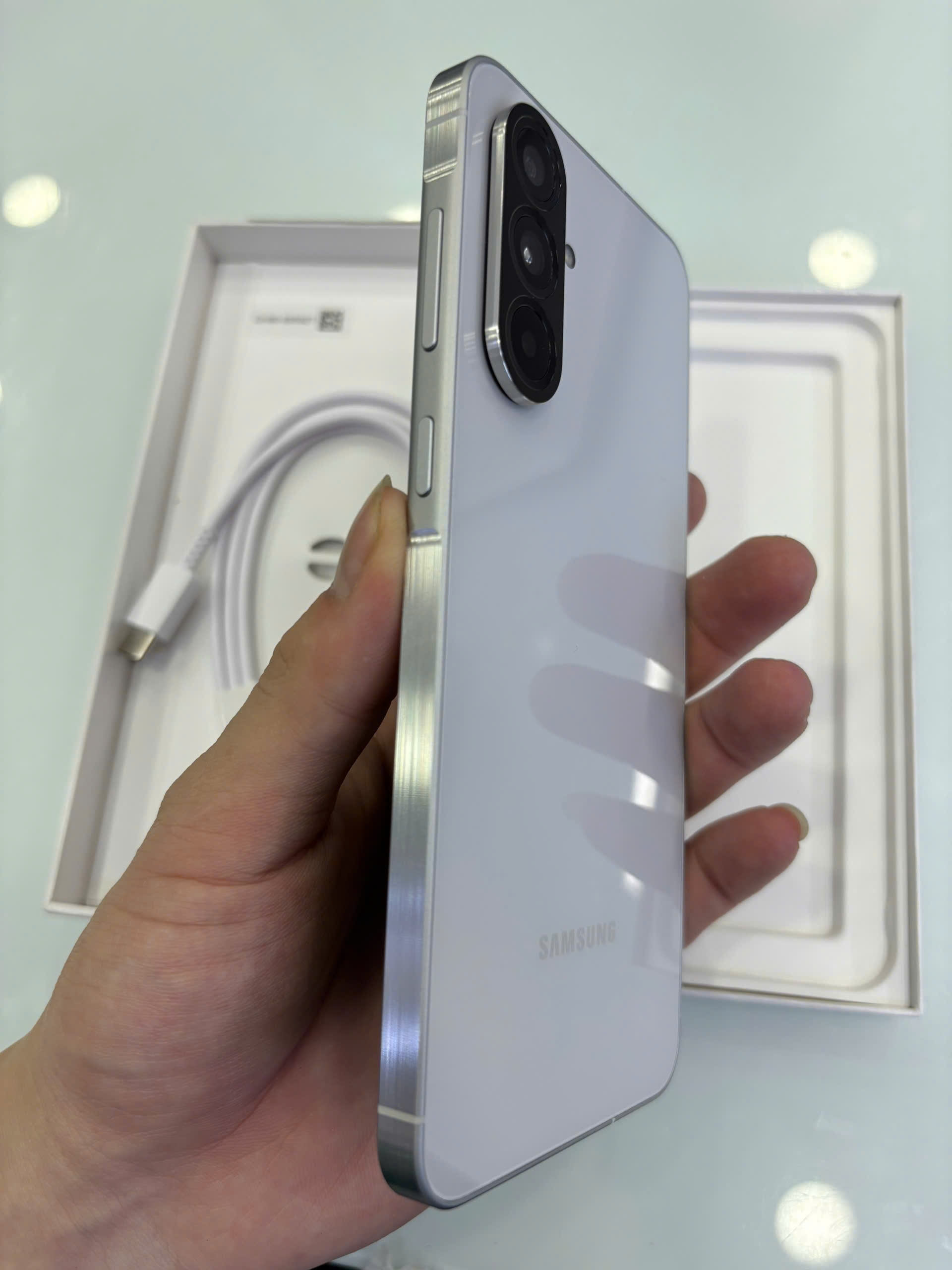 Samsung Galaxy A56 5G - 8GB/128GB