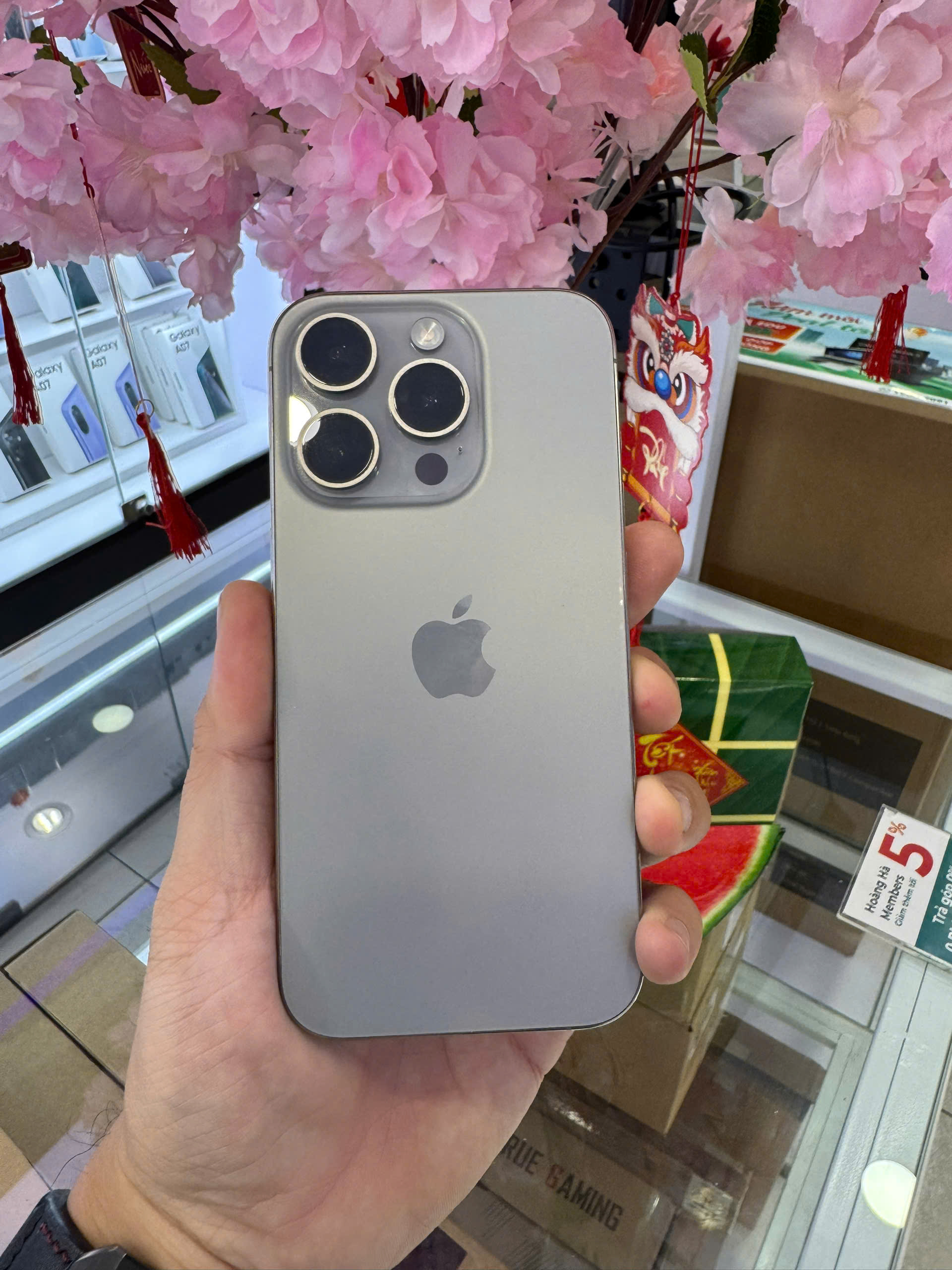 ĐTDĐ Apple iPhone 15 Pro 128GB Natural Titanium_MTUX3VN/A
