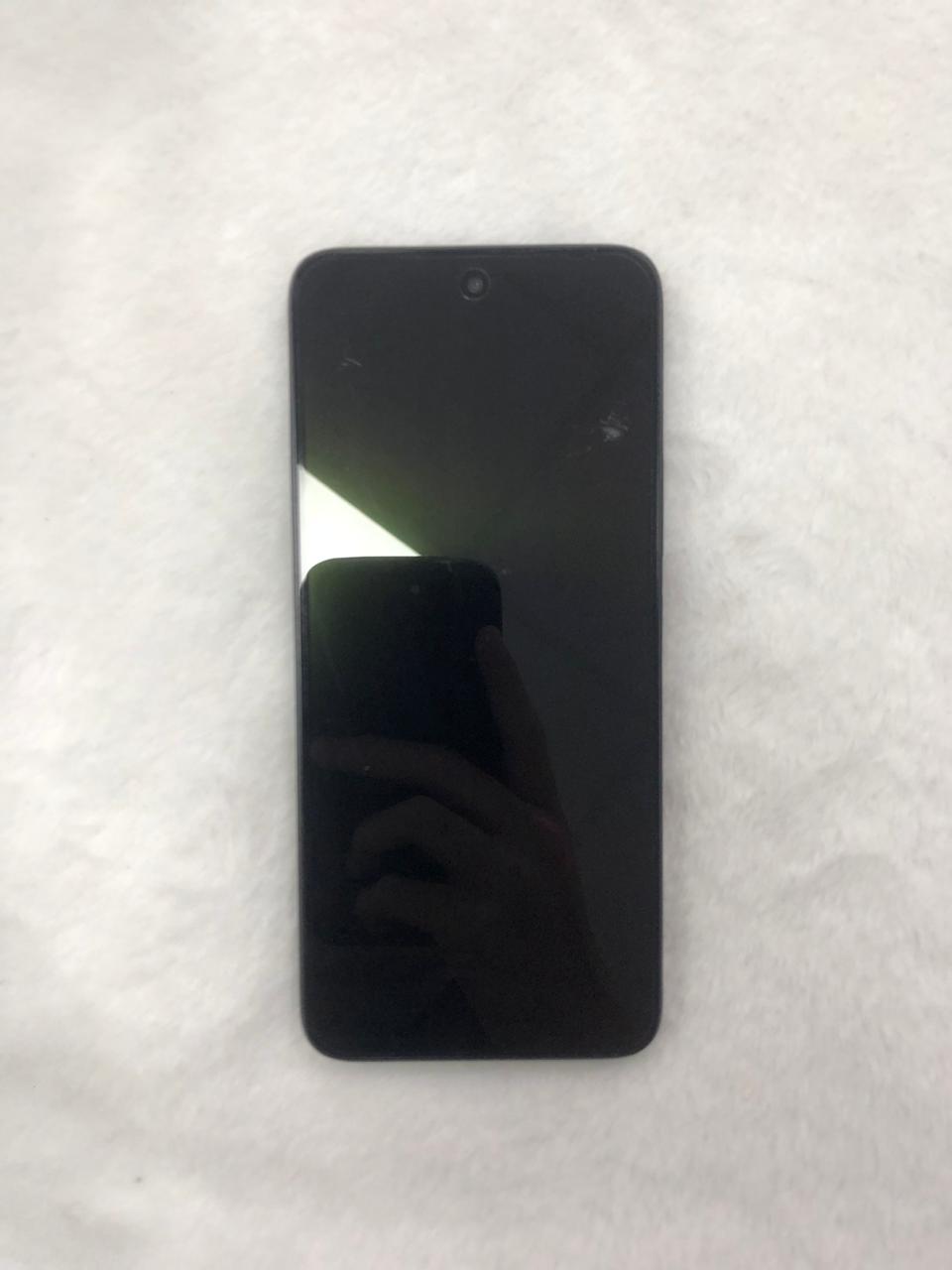 Điện thoại di động Redmi 13 Midnight Black 6GB RAM 128GB ROM