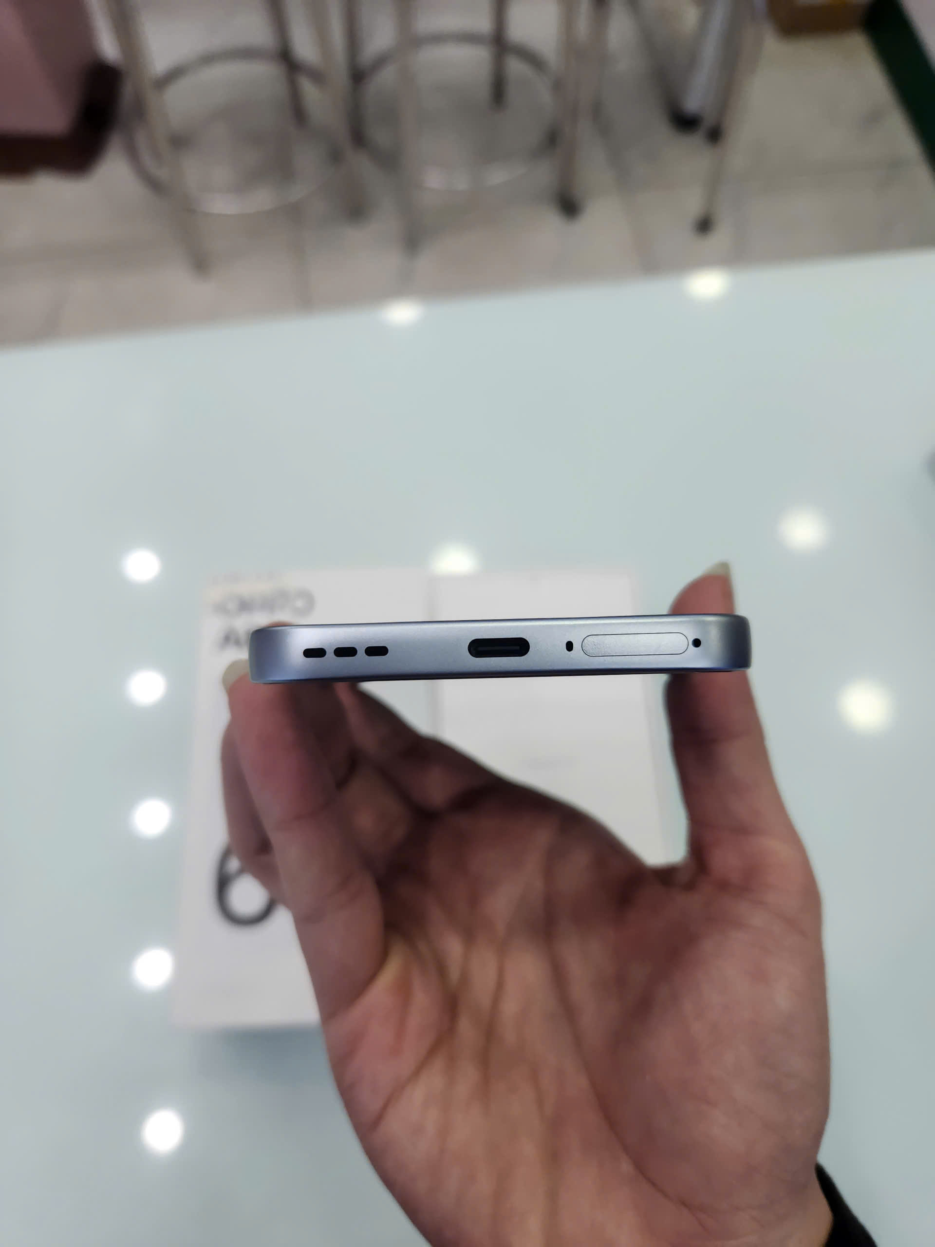 Điện thoại OPPO A6 Pro (8GB+256GB) TBH