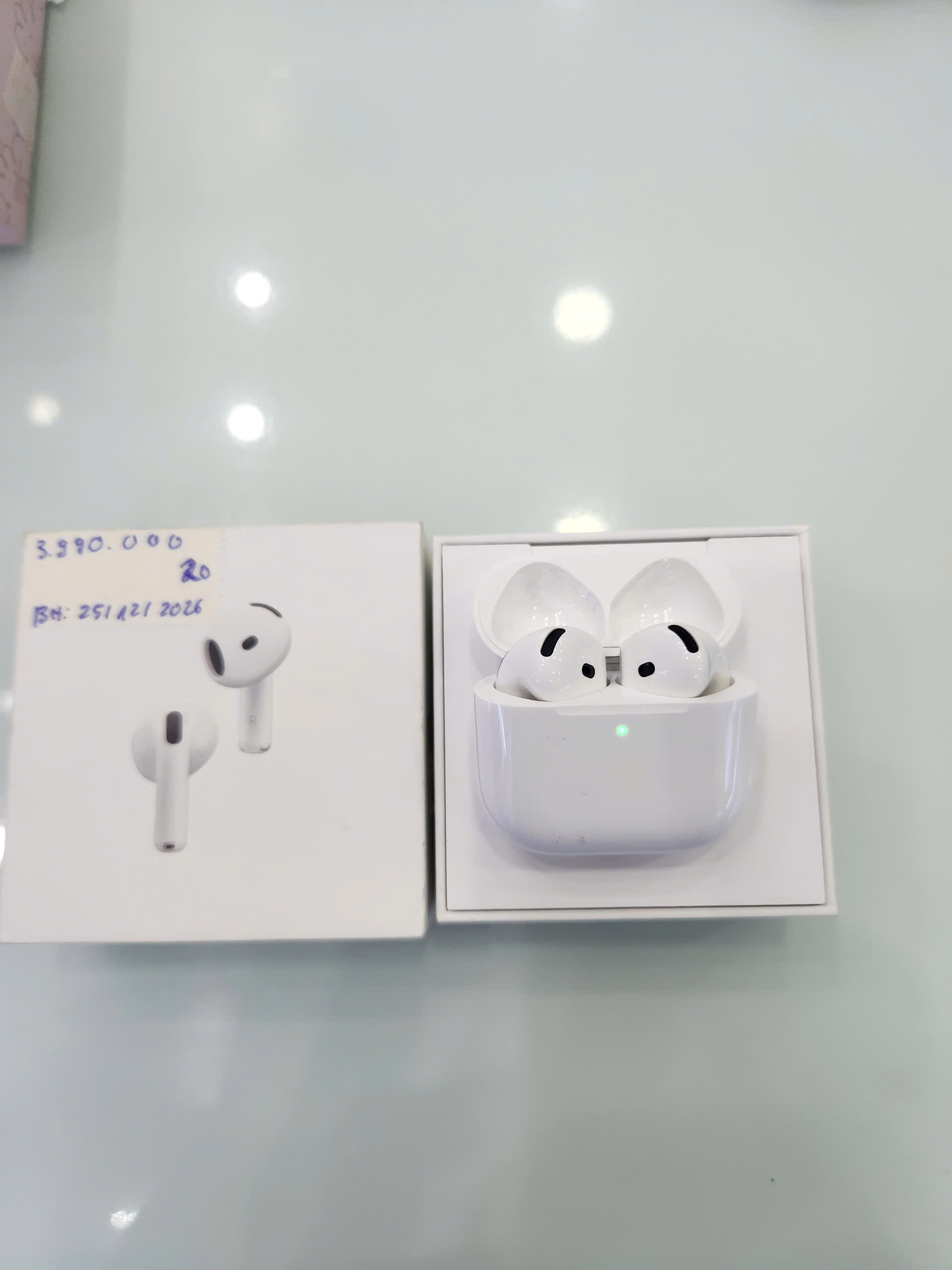 Tai nghe AirPods 4 ANC TBH