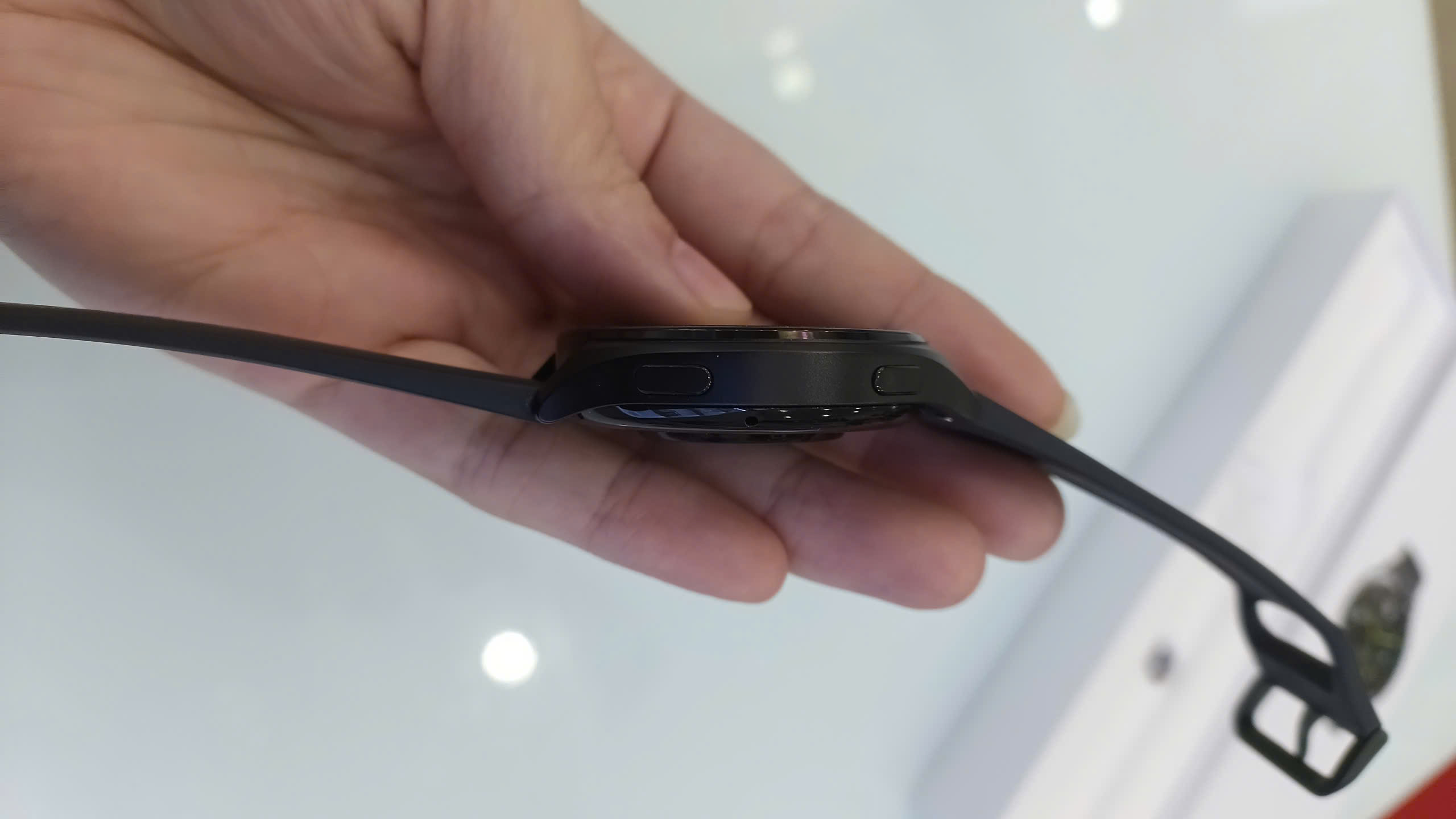 Đồng hồ Xiaomi Watch 2 TBH