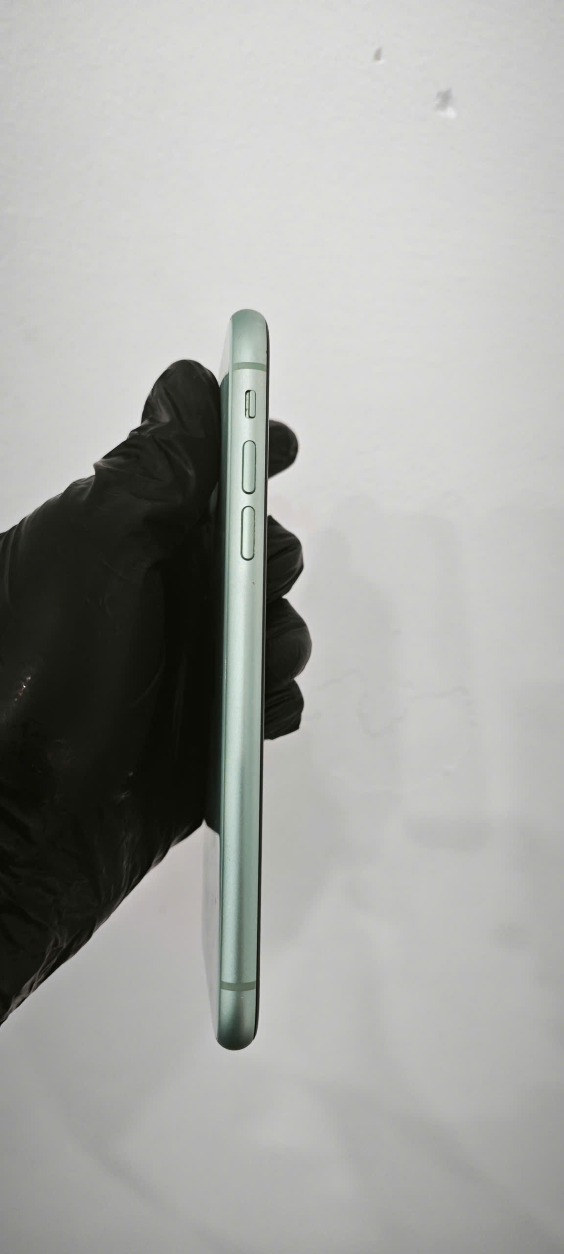 Iphone 11 64GB Cũ - Green - 352893112385648 - IC1164N