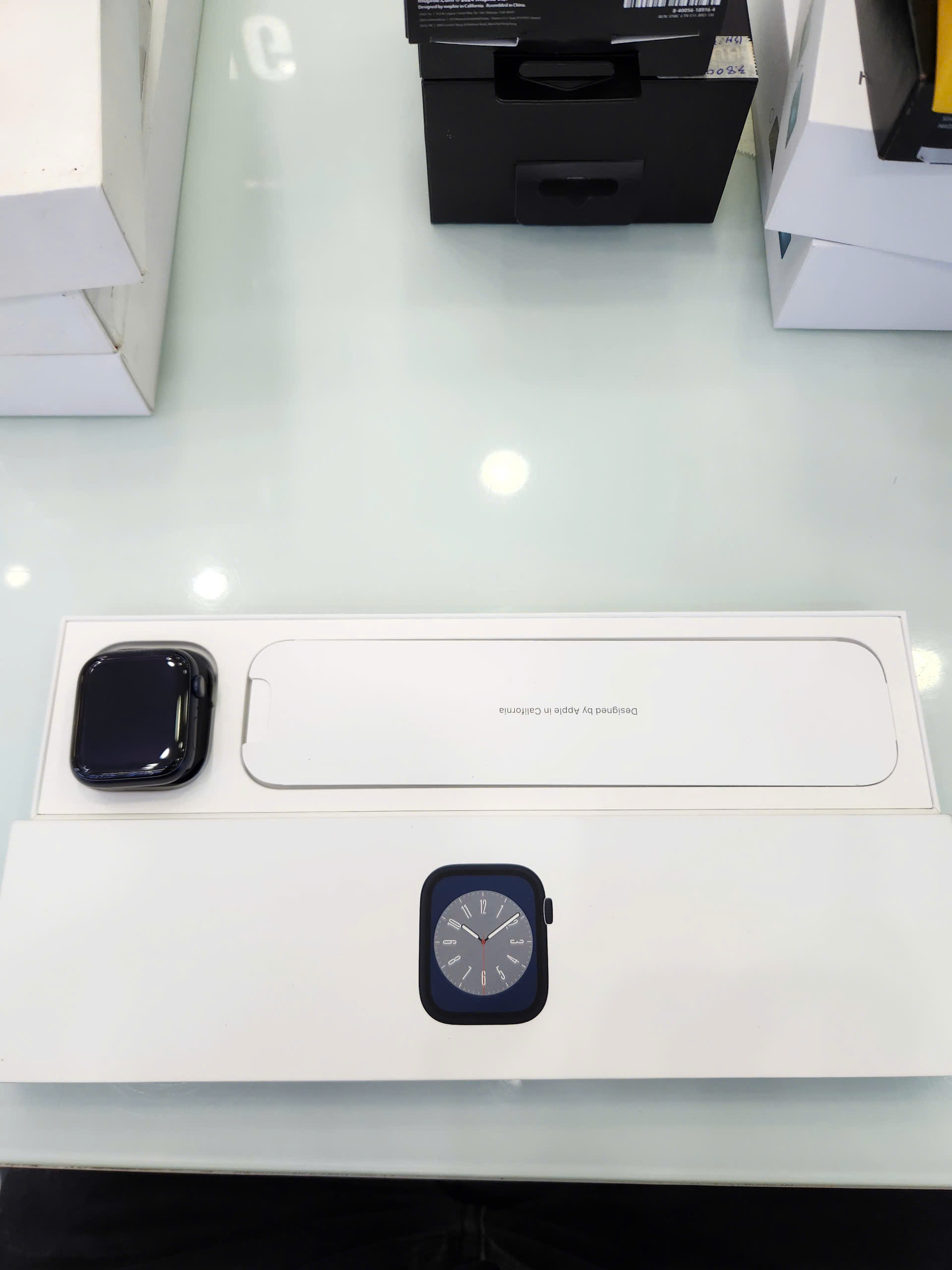 Apple Watch Series 8 - GPS, 45mm - Vỏ Nhôm Dây Cao Su - Chính hãng TBH