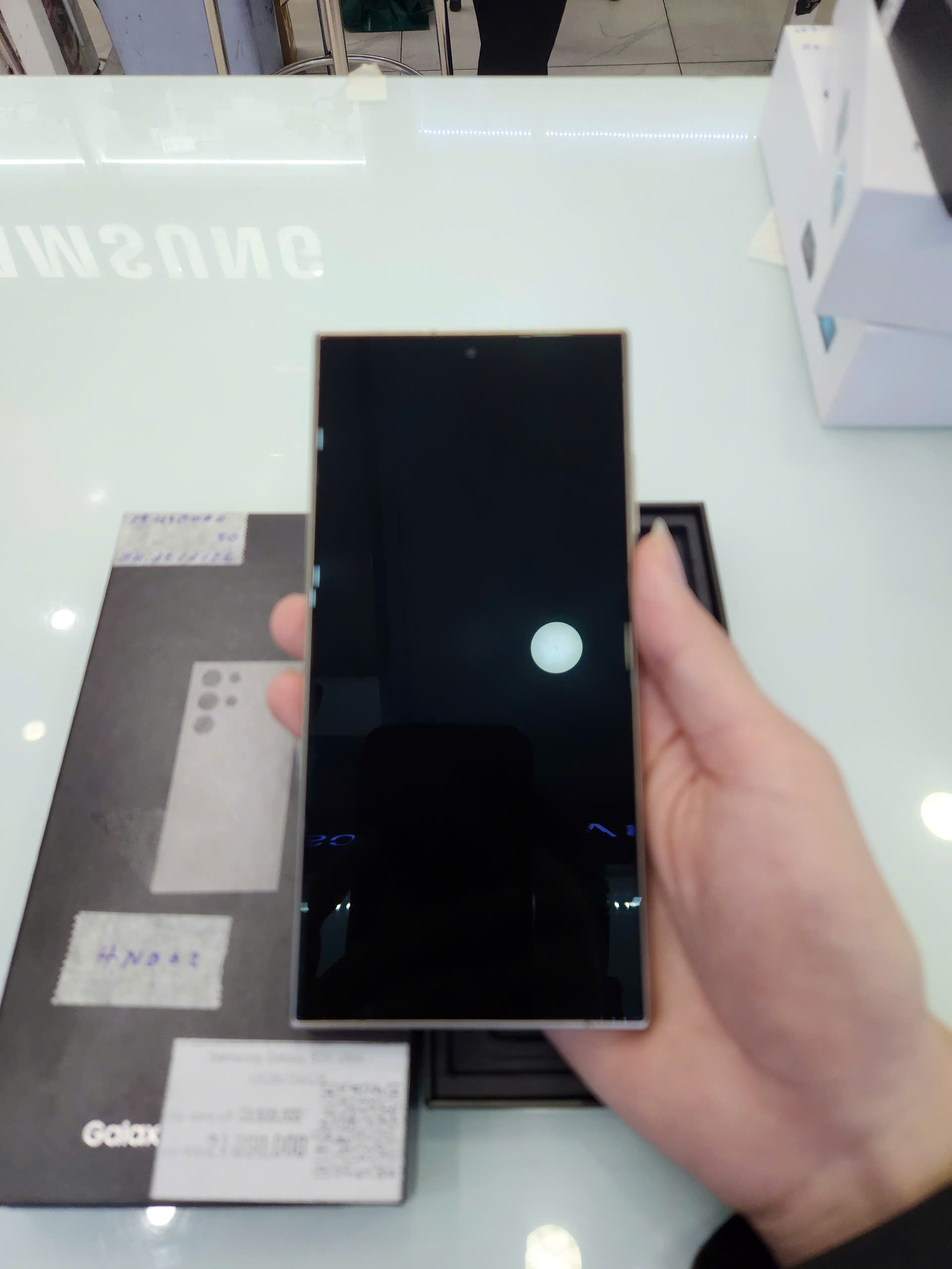 Samsung Galaxy S24 Ultra - 12GB/256GB  TBH