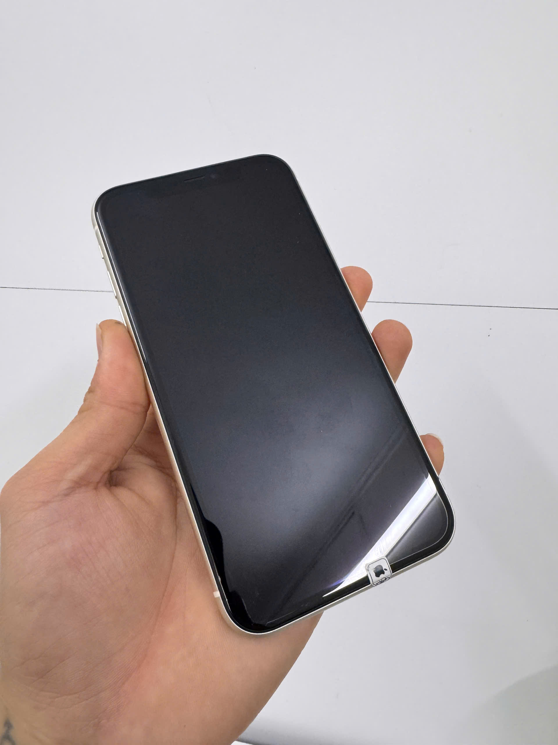 iPhone 11 (64GB) - Chính hãng VN/A Cũ