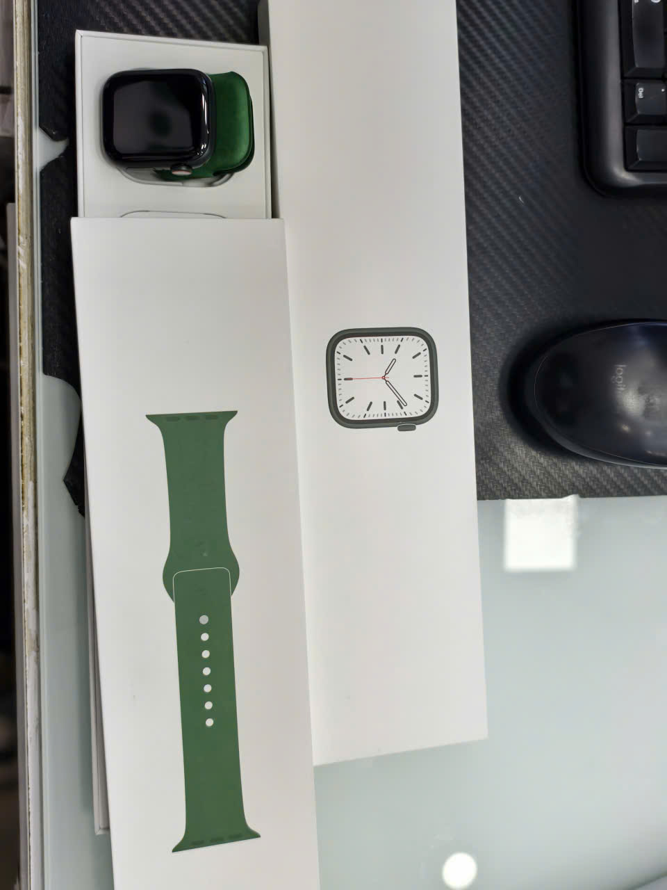 Apple Watch Series 7 GPS + Cellular, 41mm Green Aluminium Case with Clover Sport Band - Regular