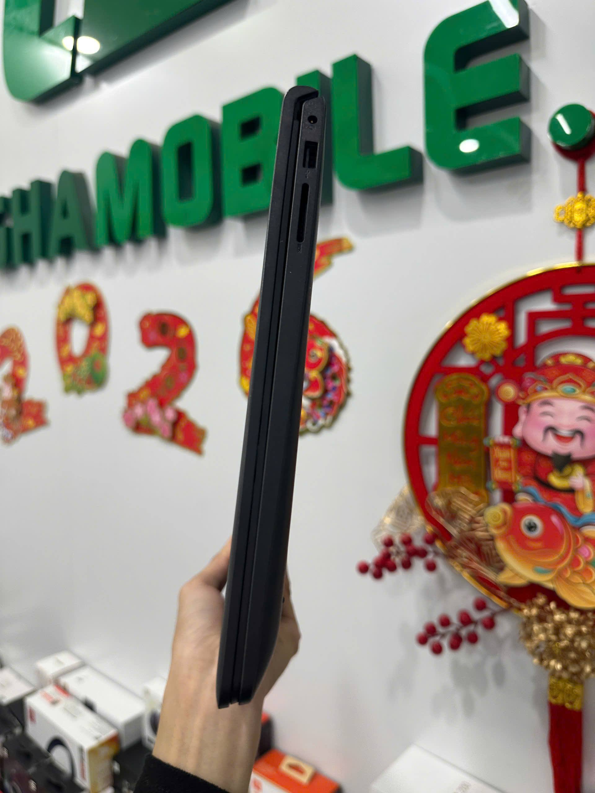 Máy tính xách tay Dell Inspiron 15 3530, i5-1334U, 8GB, 512GBSSD, Intel Iris Xe Graphics, 15.6FHD, 3C41Wh, ax+BT, FP, OfficeHS21