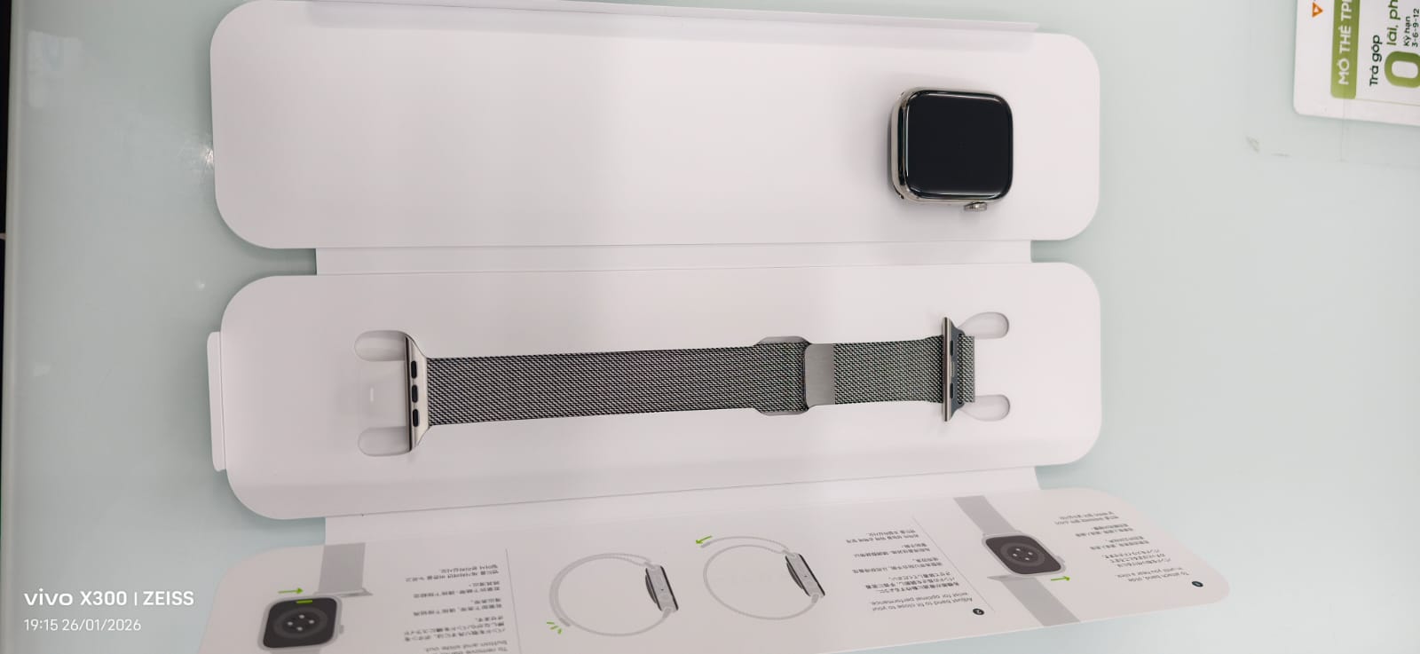 Apple Watch Series 8 GPS + Cellular 45mm Silver Stainless Steel Case with Silver Milanese Loop_MNKJ3VN/A - SF6K24160CN