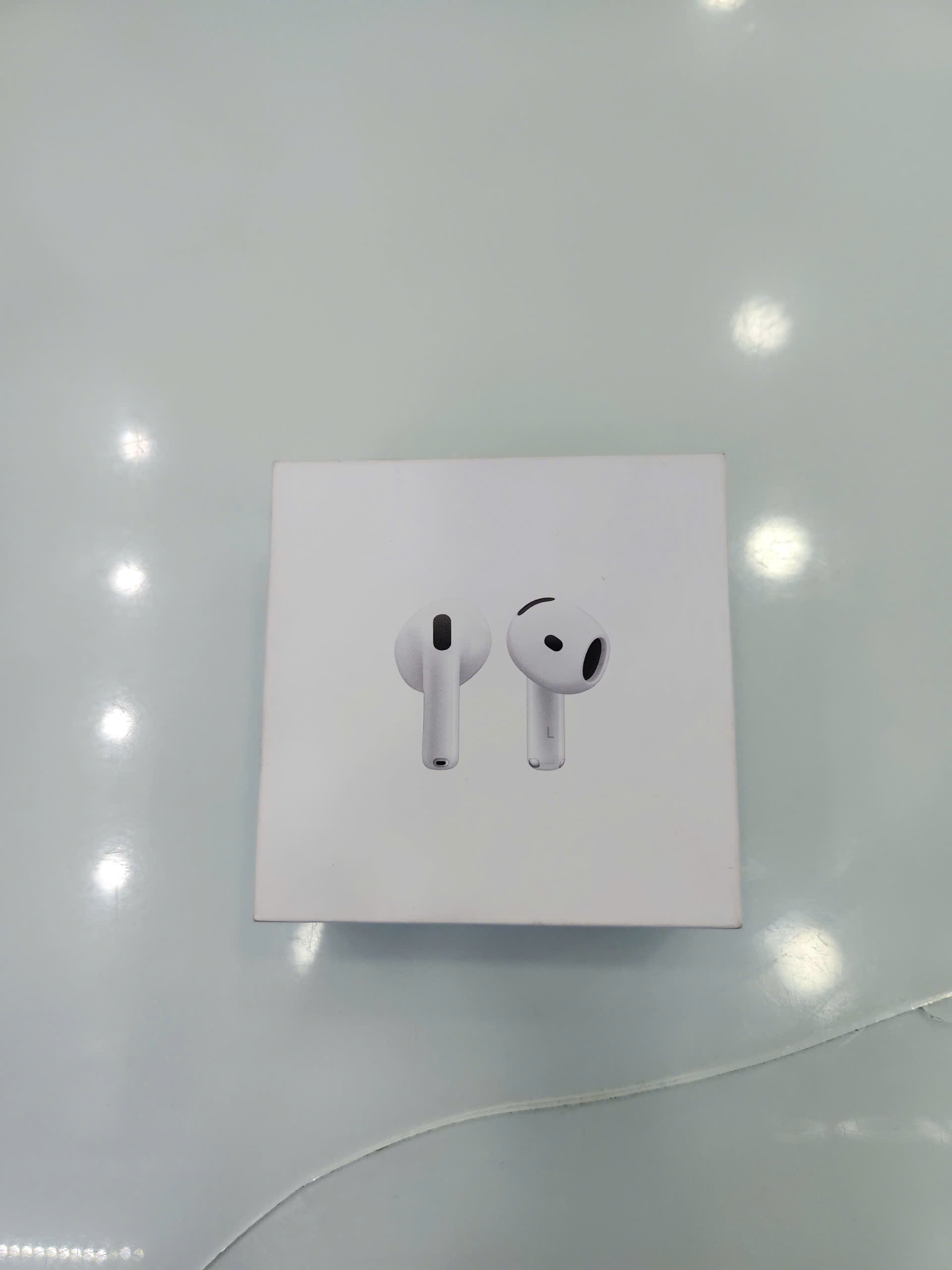 Tai nghe AirPods 4 TBH