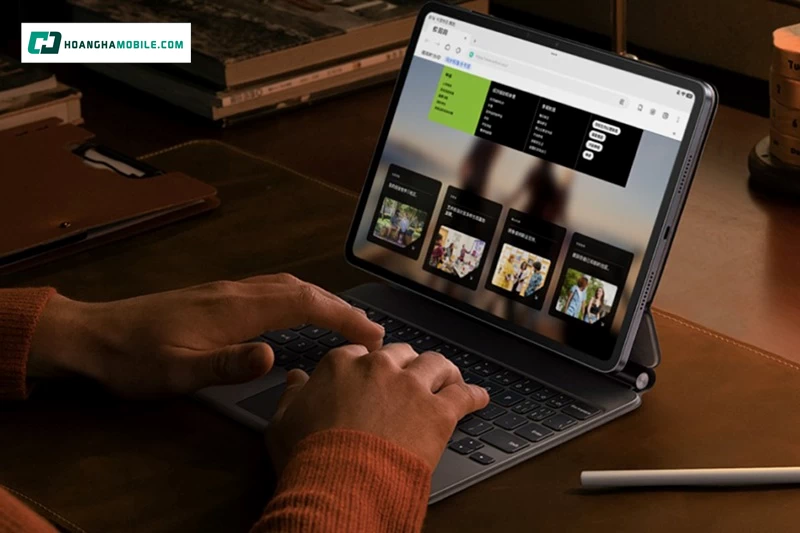 Hiệu năng mạnh mẽ với Snapdragon 8s Gen 4. Hiệu năng mạnh mẽ với Snapdragon 8s Gen 4.
