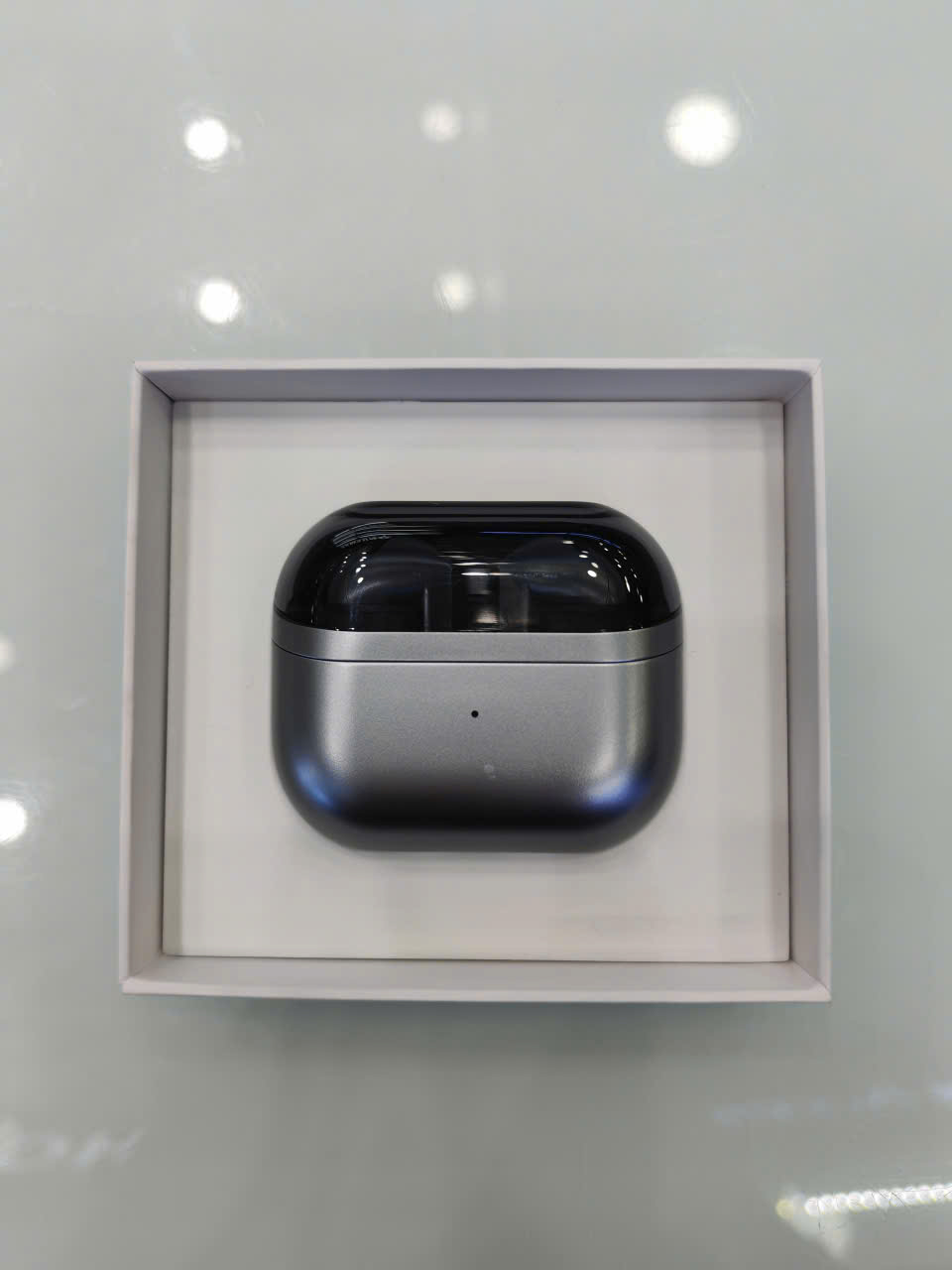 Samsung Galaxy Buds3 TBH