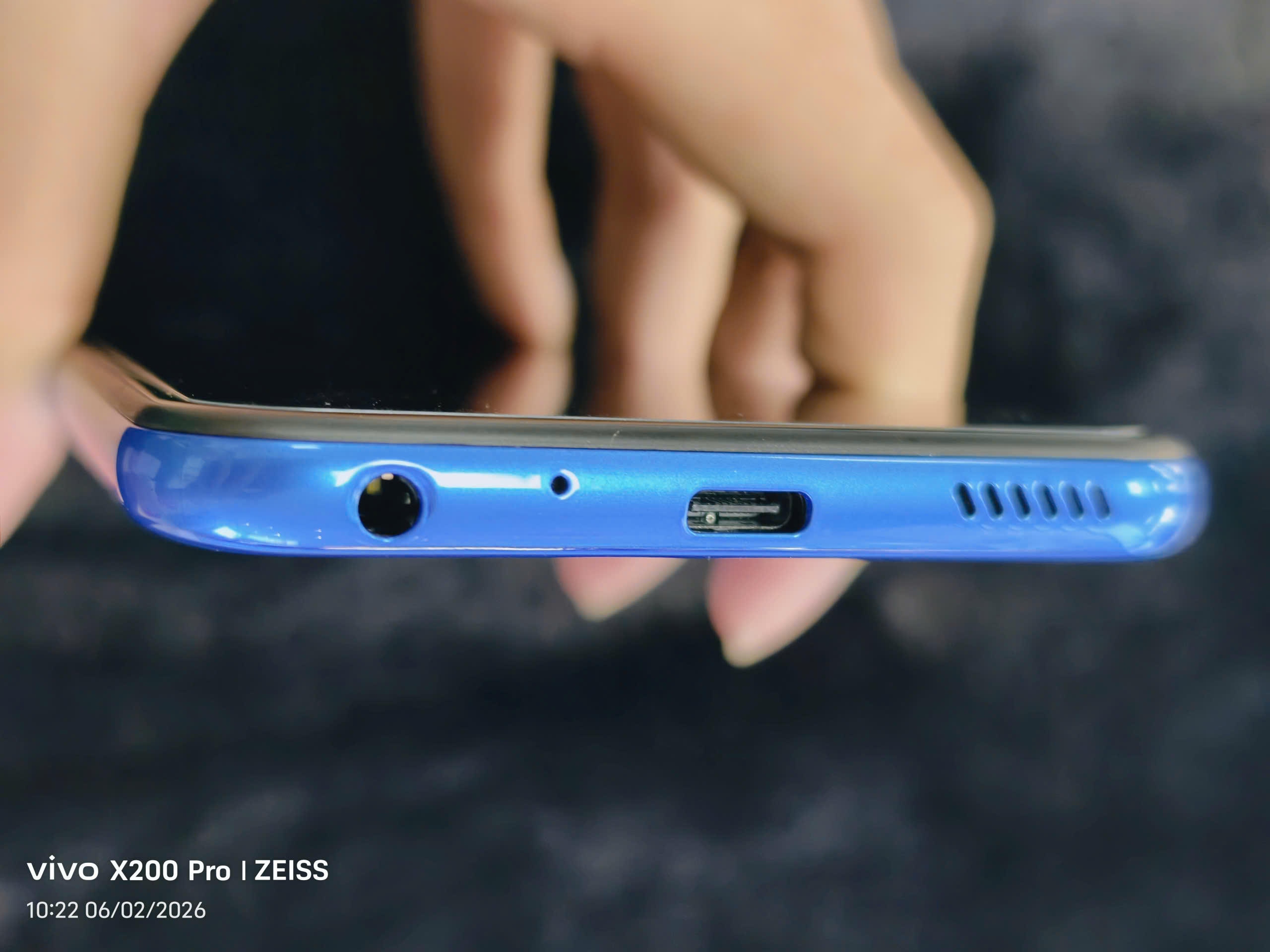 HTC Wildfire E3 lite (4GB/64GB)  TBH