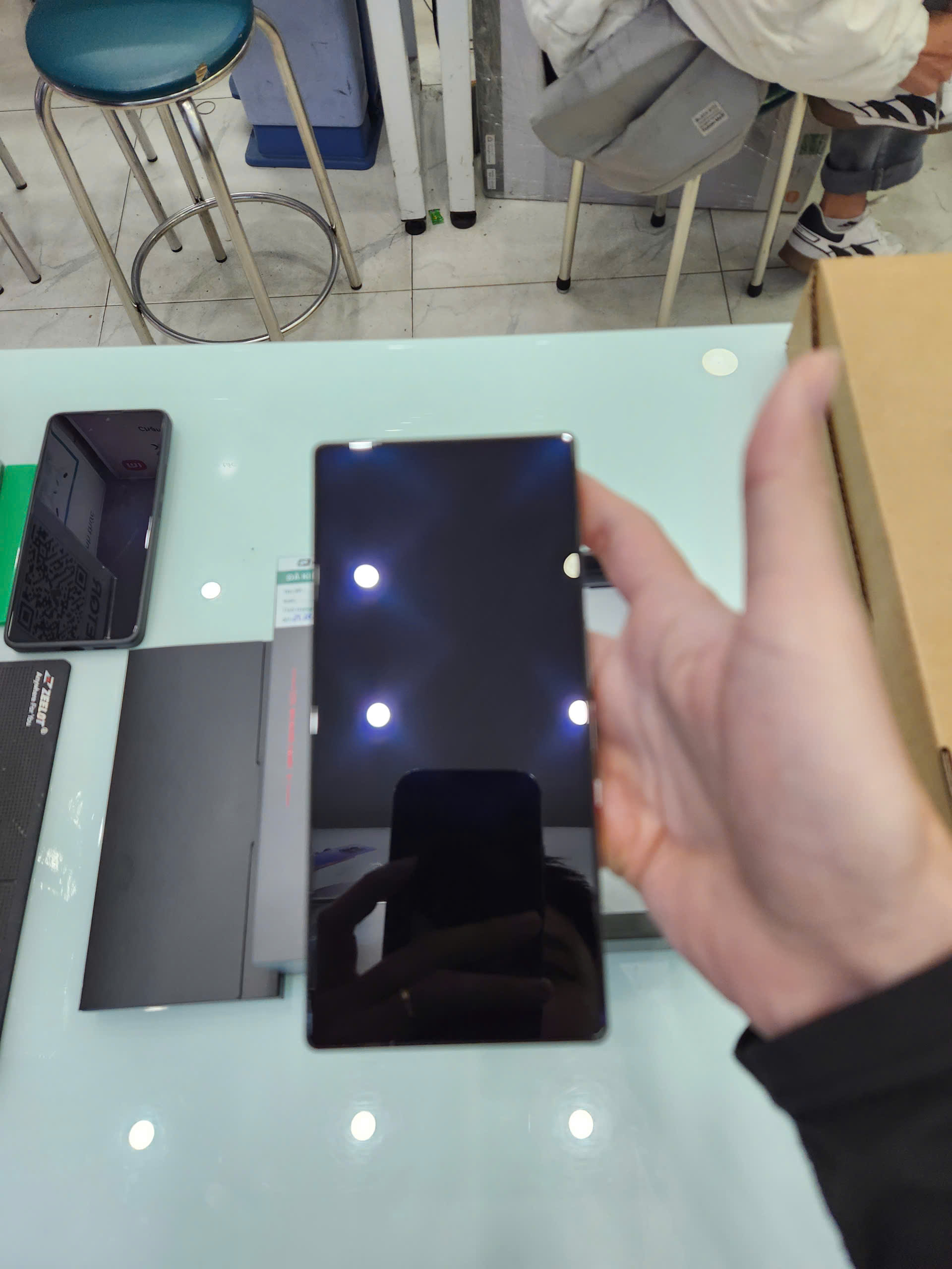 Điện thoại Gaming REDMAGIC 11 PRO 12GB/256GB TBH