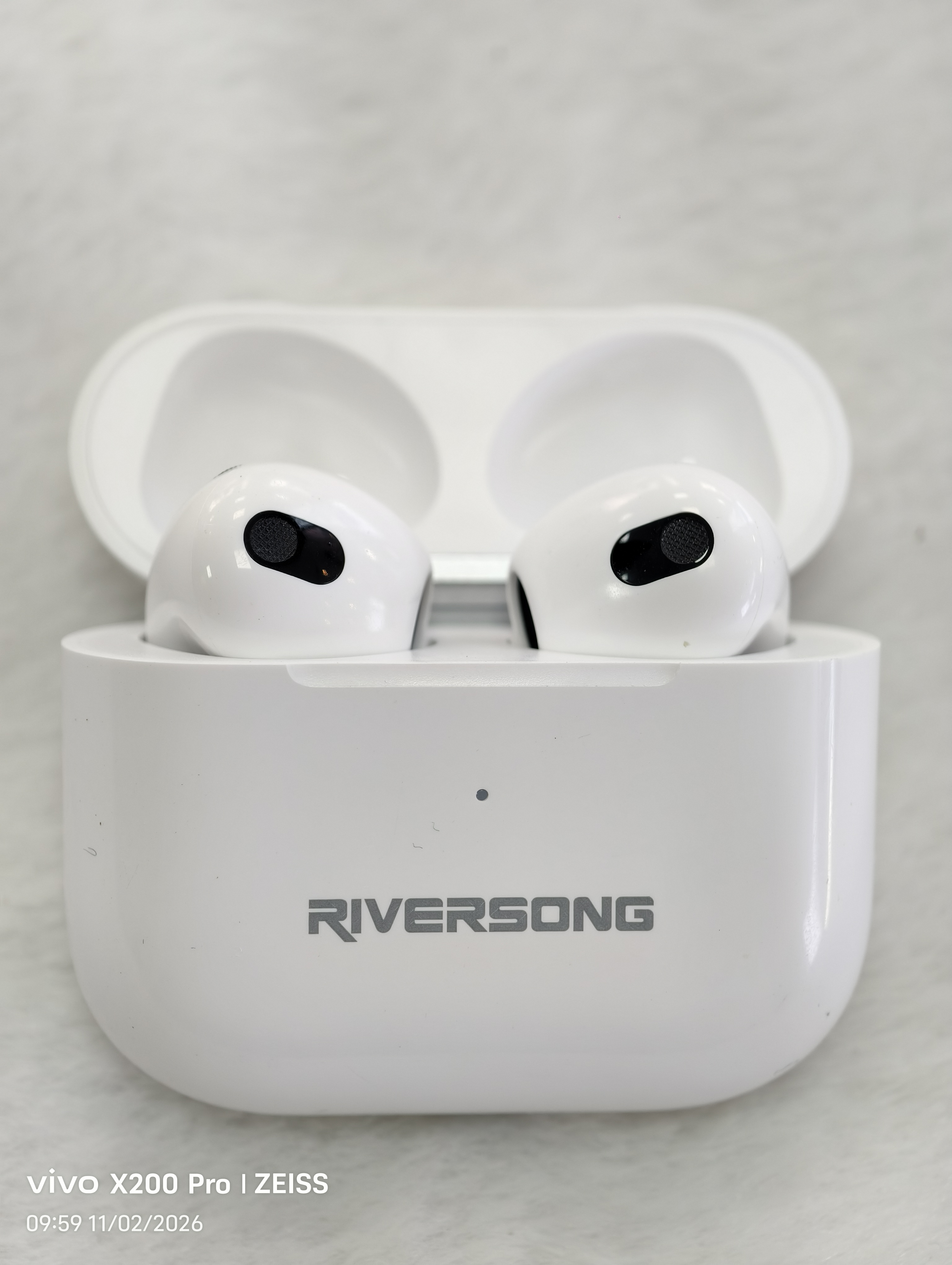 Tai nghe không dây Riversong Airfly L3 EA227 – Chính hãng TBH