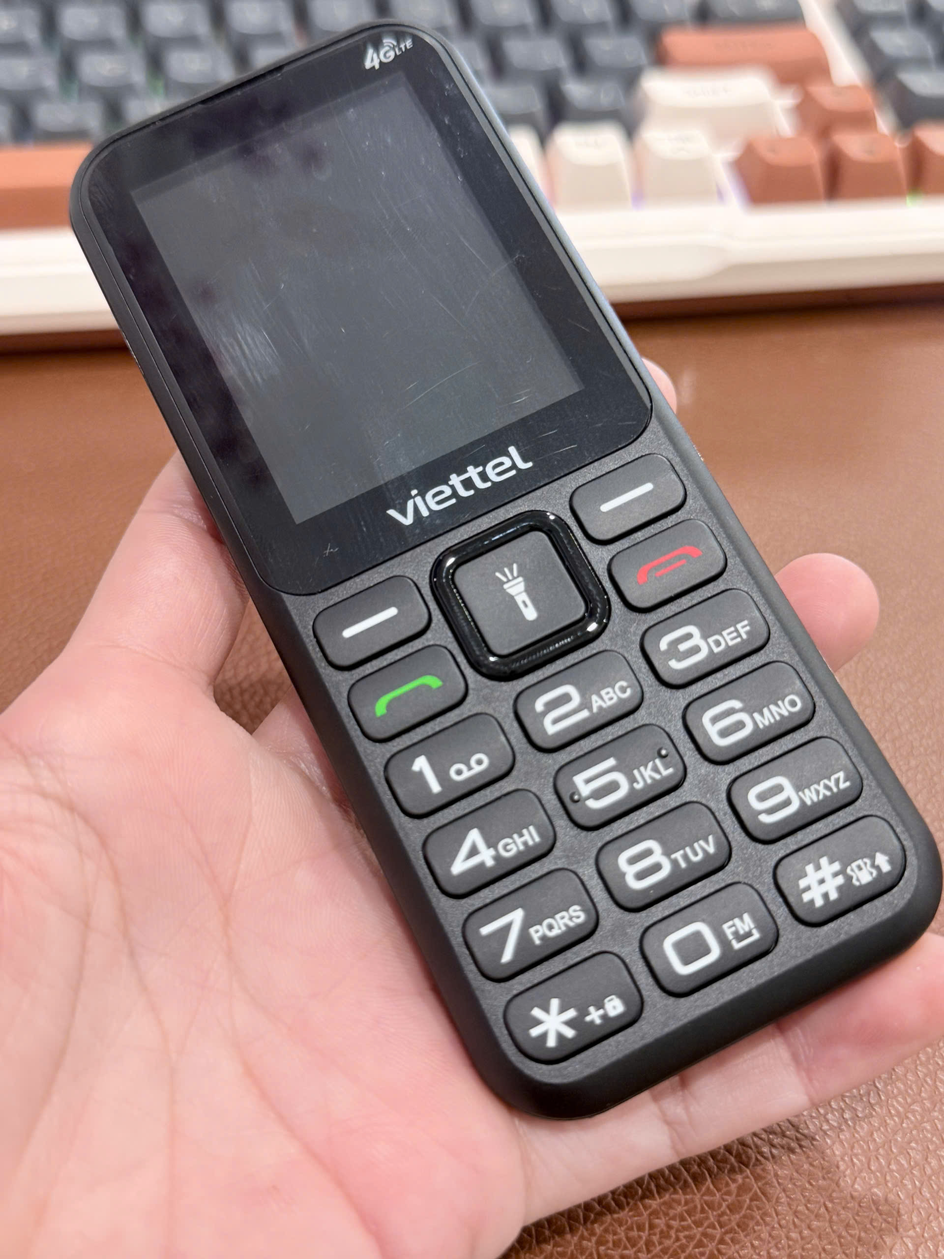 Điện thoại di động Sumo 4G T2 đen (Black)_T2BLK - 356300390429284 - SUMOT2BLK