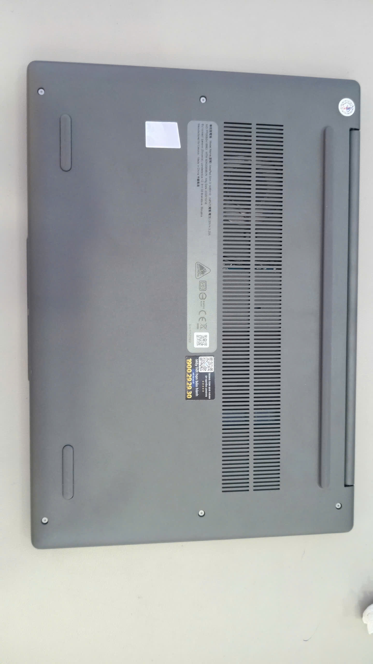 Máy tính xách tay Lenovo Ideapad Slim 3 - 14IRH10, 14" WUXGA_OLED, CORE I5_13420H, 16GB_DDR5, SSD 512GB, Win 11, Xám - BH 2 năm 