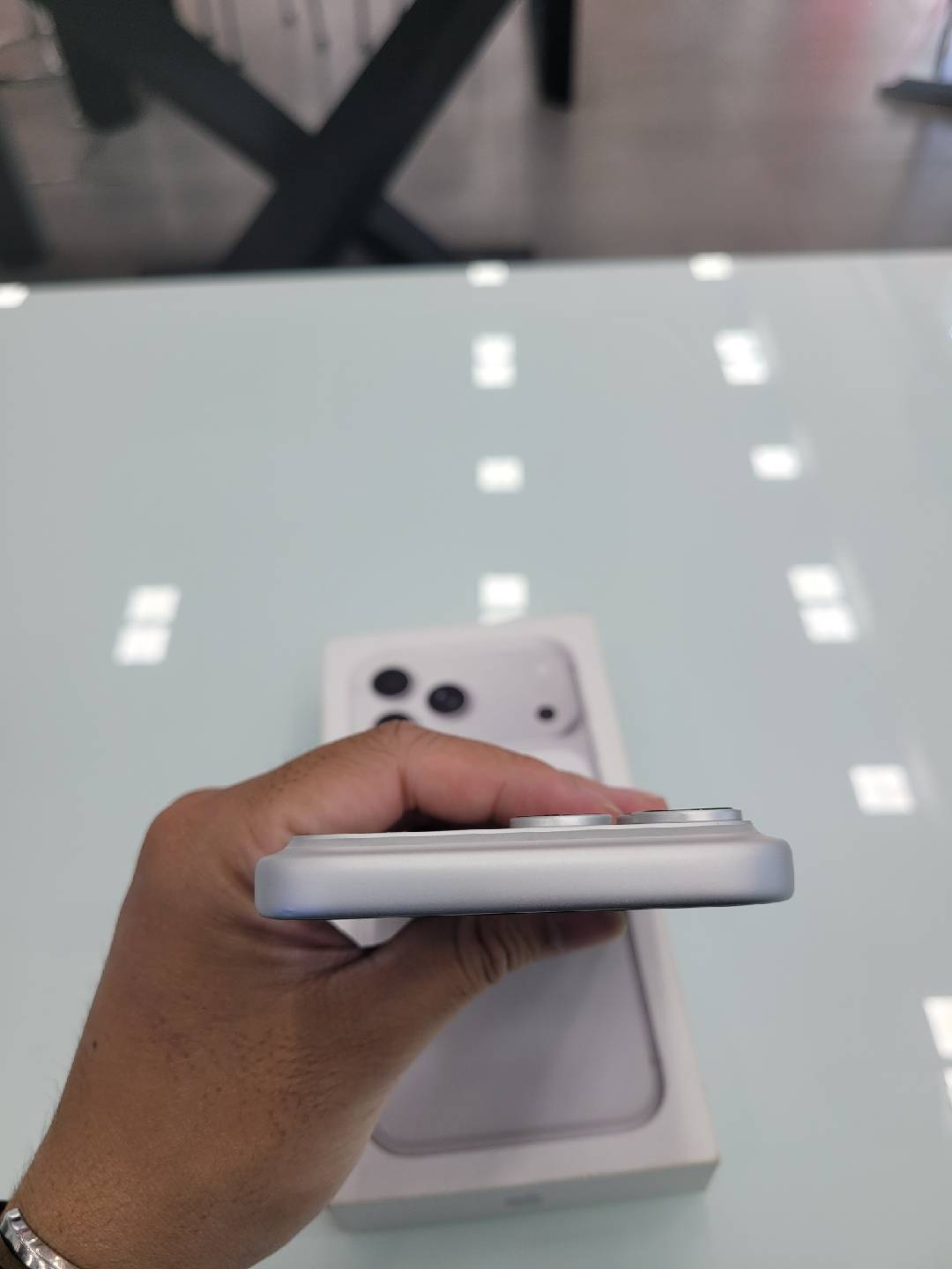 ĐTDĐ Apple iPhone 17 Pro Max 256GB Silver - CŨ