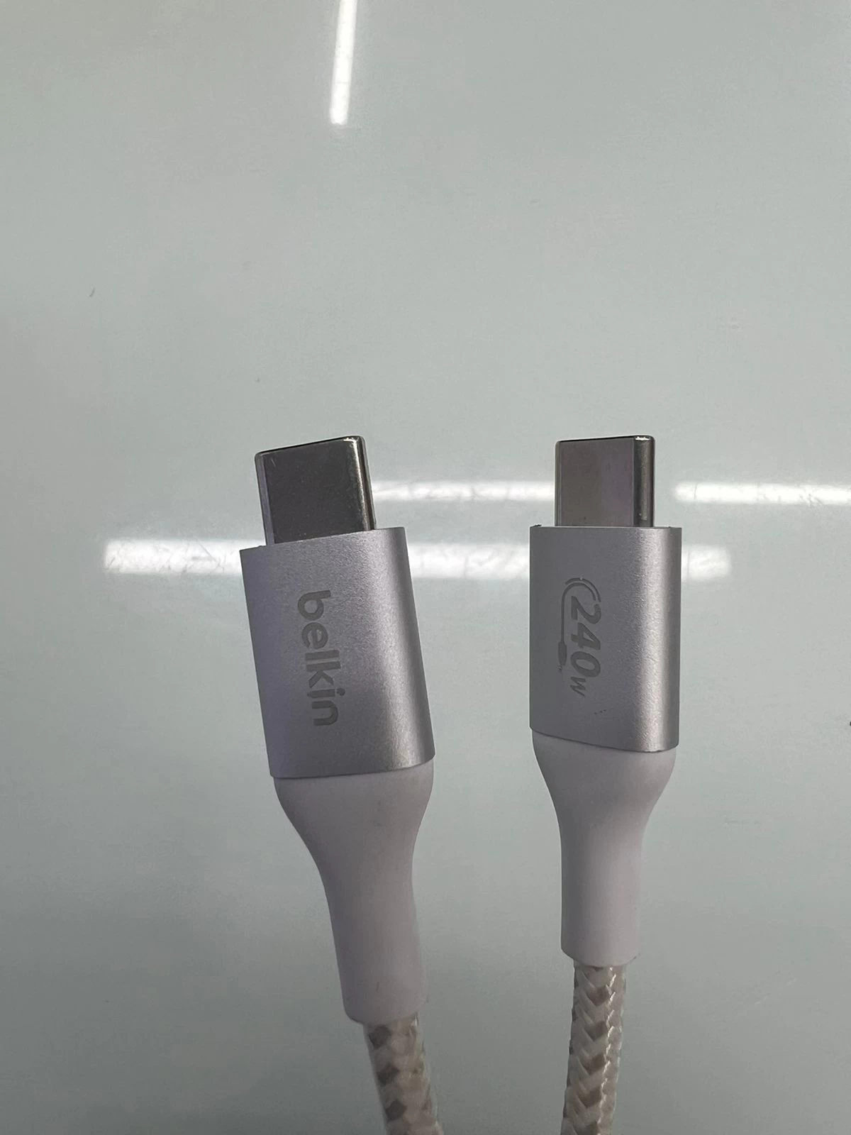 Cáp sạc nhanh Belkin USB Type C - C PD3.1, 1 mét, vỏ dù , 240W TBH