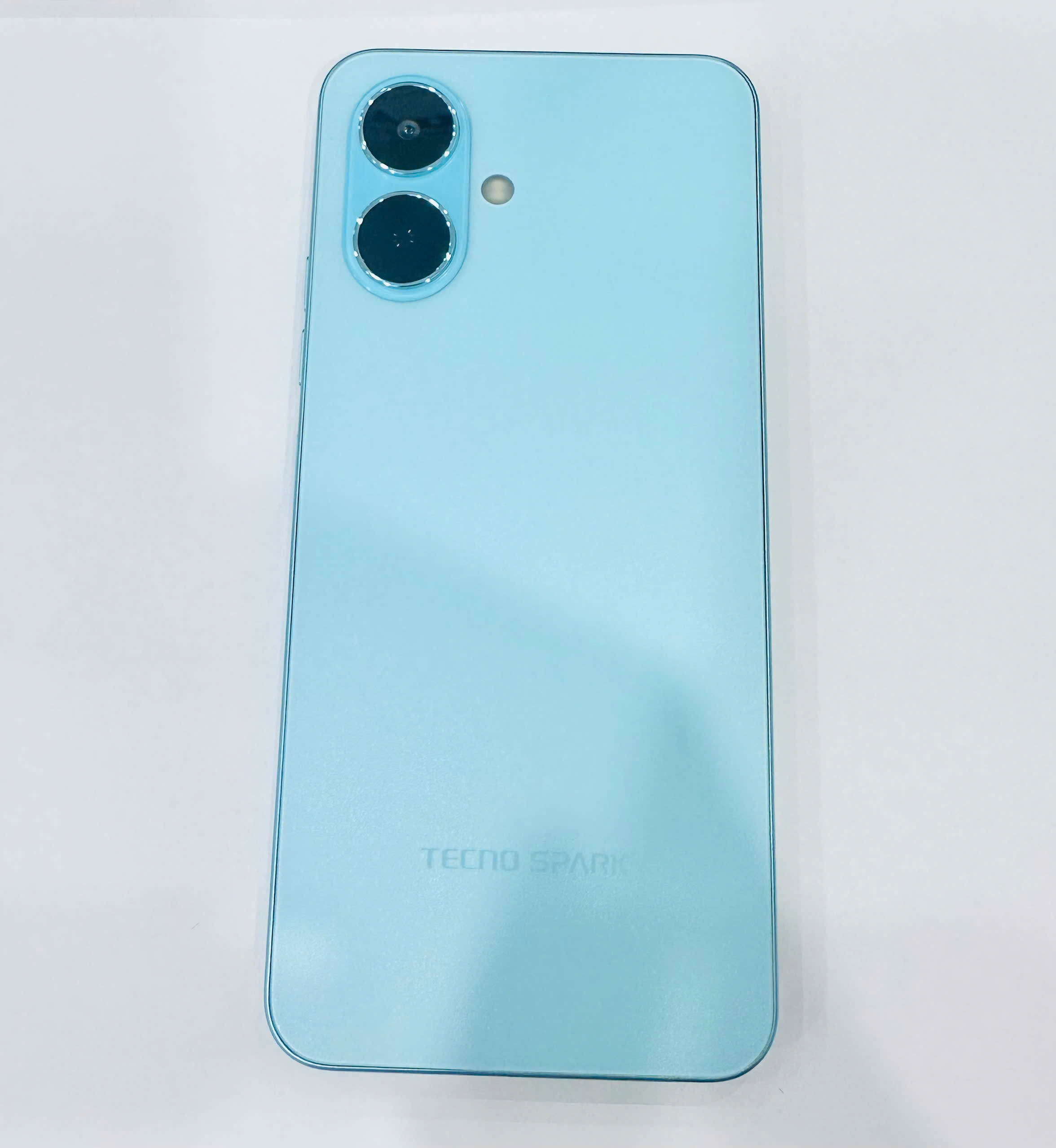 Điện thoại di động Tecno KM4 (Tecno Spark Go 2) 64+4, màu Xanh Ngọc Lam - TBH - 231A CẦN THƠ