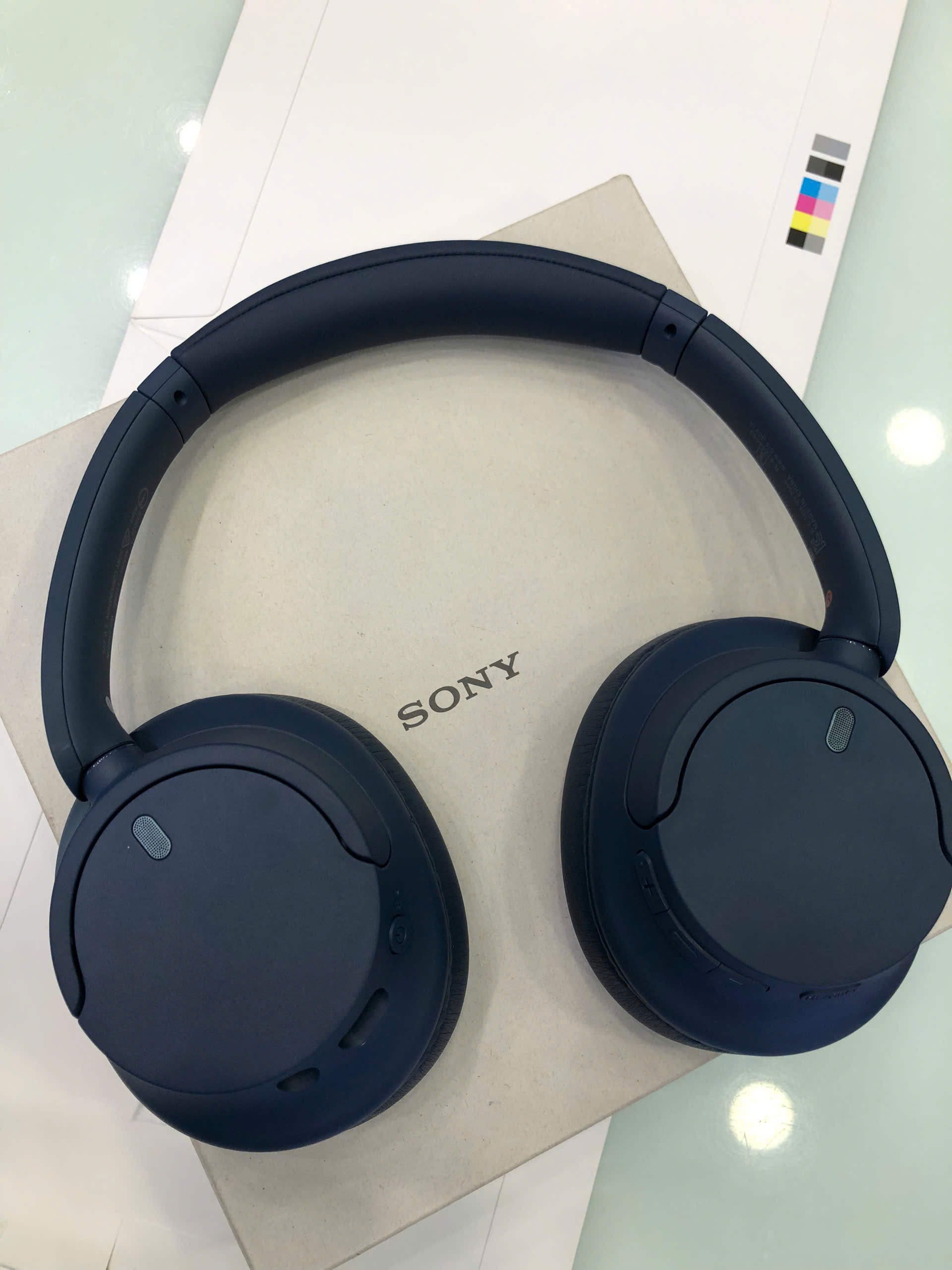 Tai nghe chụp tai (Không dây) SONY WH-CH720N - Chính Hãng TBH