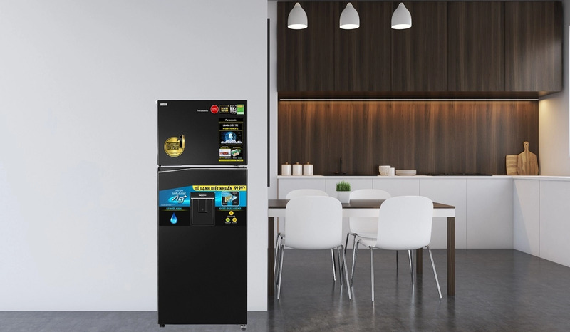 Thiết kế chất liệu thép đen ánh kim loại.