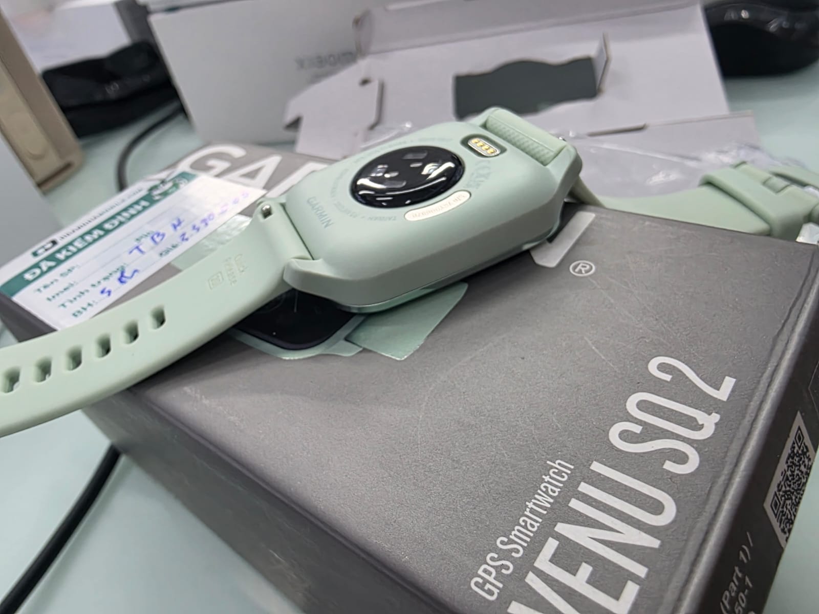 Đồng hồ thông minh Garmin Venu Sq 2, Xanh Bạc Hà/Xanh Bạc Hà Ánh Bạc KOR/SEA -