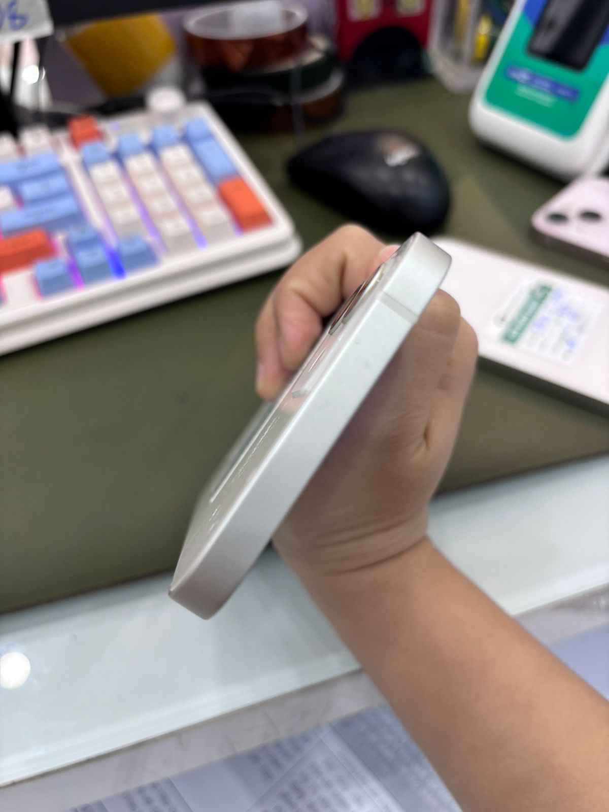 ĐTDĐ Apple iPhone 12 128GB White - cũ 