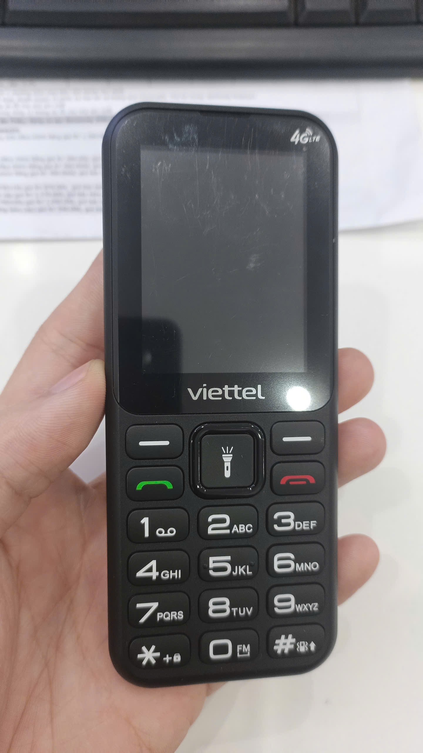 Điện thoại Viettel T2 - 4G (DÙNG MỌI LOẠI SIM) TBH