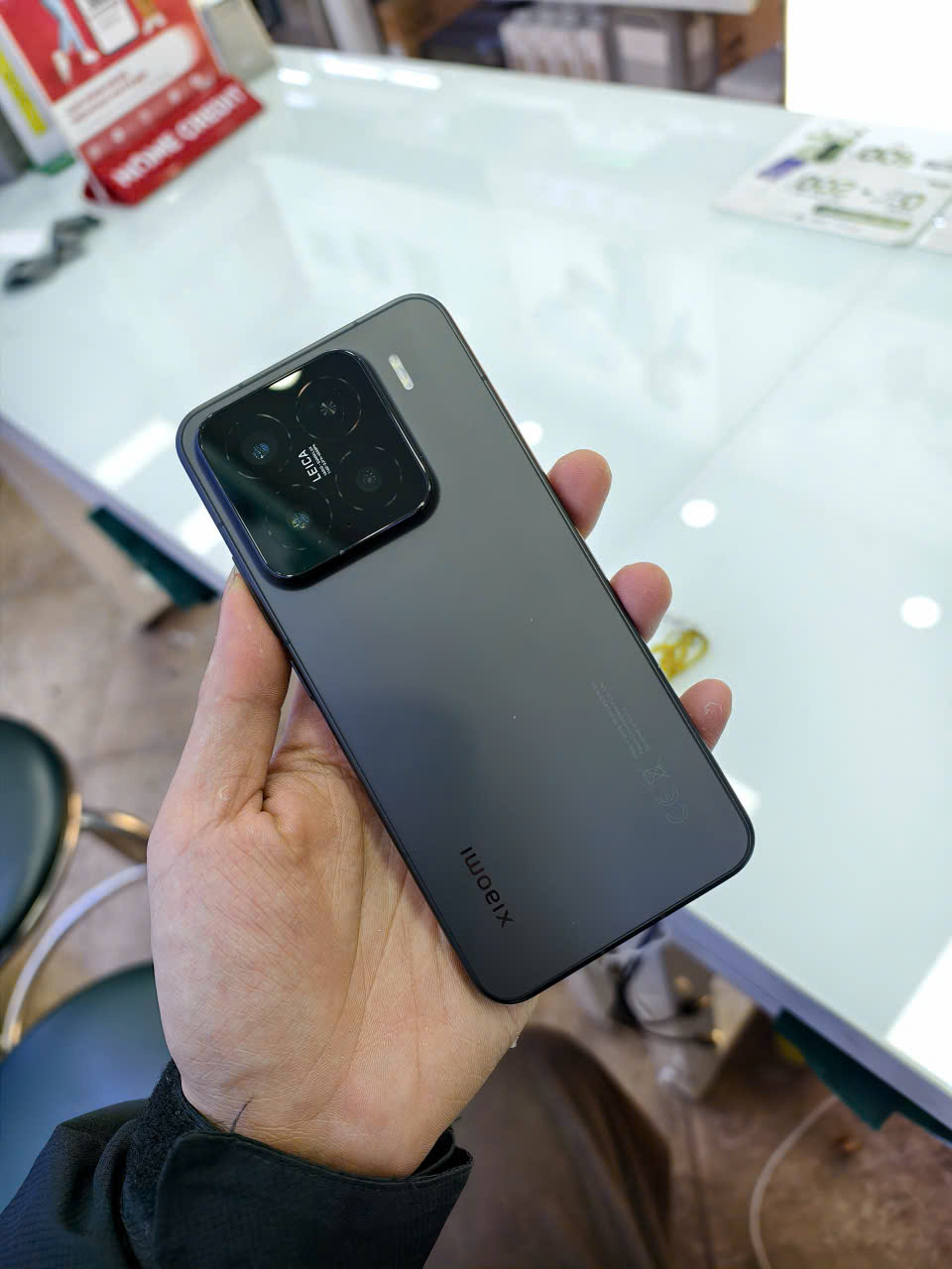 ĐIỆN THOẠI DI ĐỘNG (TEL) XIAOMI 15 6.36/SNAP 8 ELITE/12G/256G/50+50+50MP/32MP/5240mAh (24129PN74G)