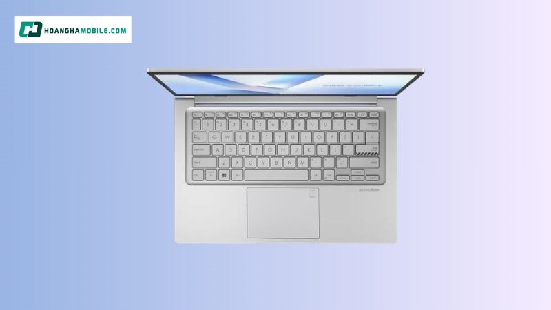 Bàn phím tiện dụng và loa đáp ứng giải trí. Bàn phím tiện dụng và loa đáp ứng giải trí.