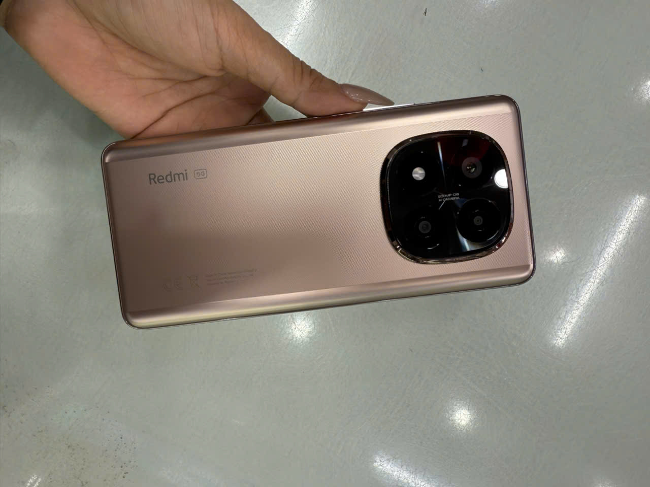 Điện thoại di động Redmi Note 14 Pro+ 5G Sand Gold 8GB RAM 256GB ROM (24115RA8EG)_MZB0KITVN - 864895078584560 - 24115RA8EGGD