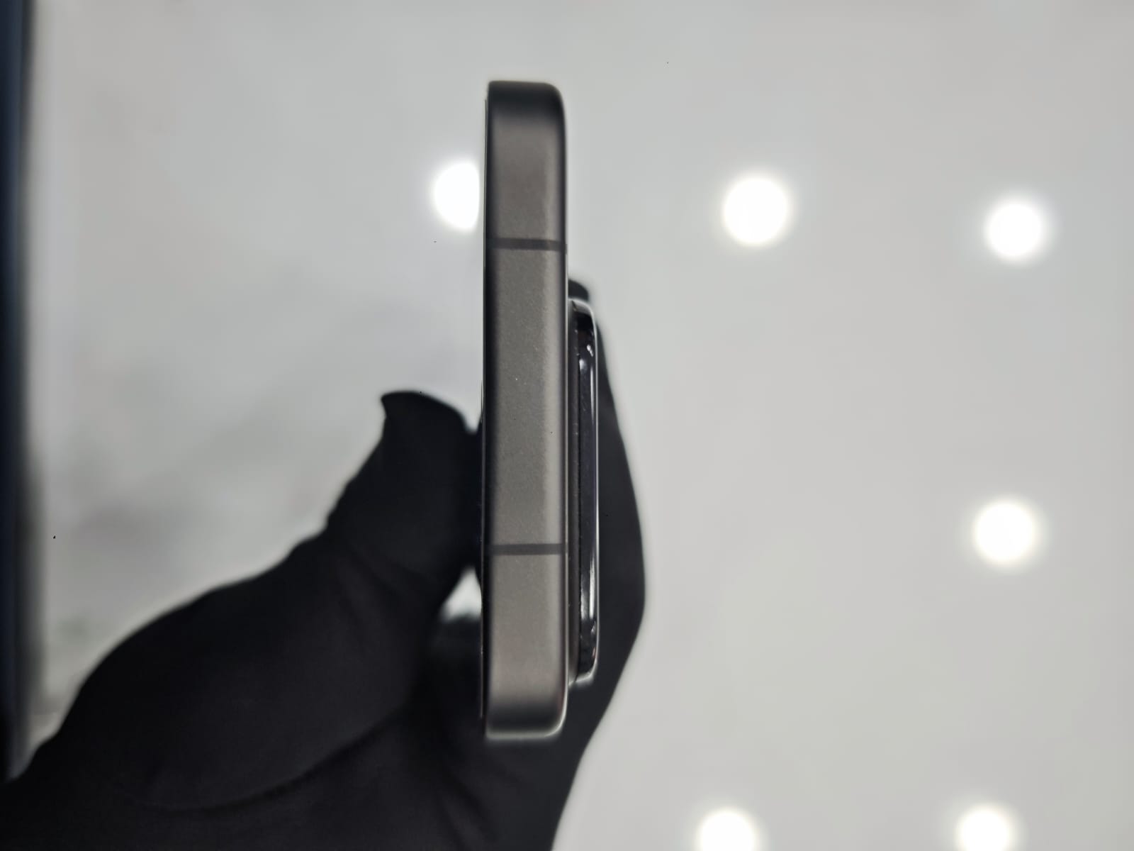 ĐIỆN THOẠI DI ĐỘNG (TEL) XIAOMI 15 6.36/SNAP 8 ELITE/12G/256G/50+50+50MP/32MP/5240mAh (24129PN74G)/TN 