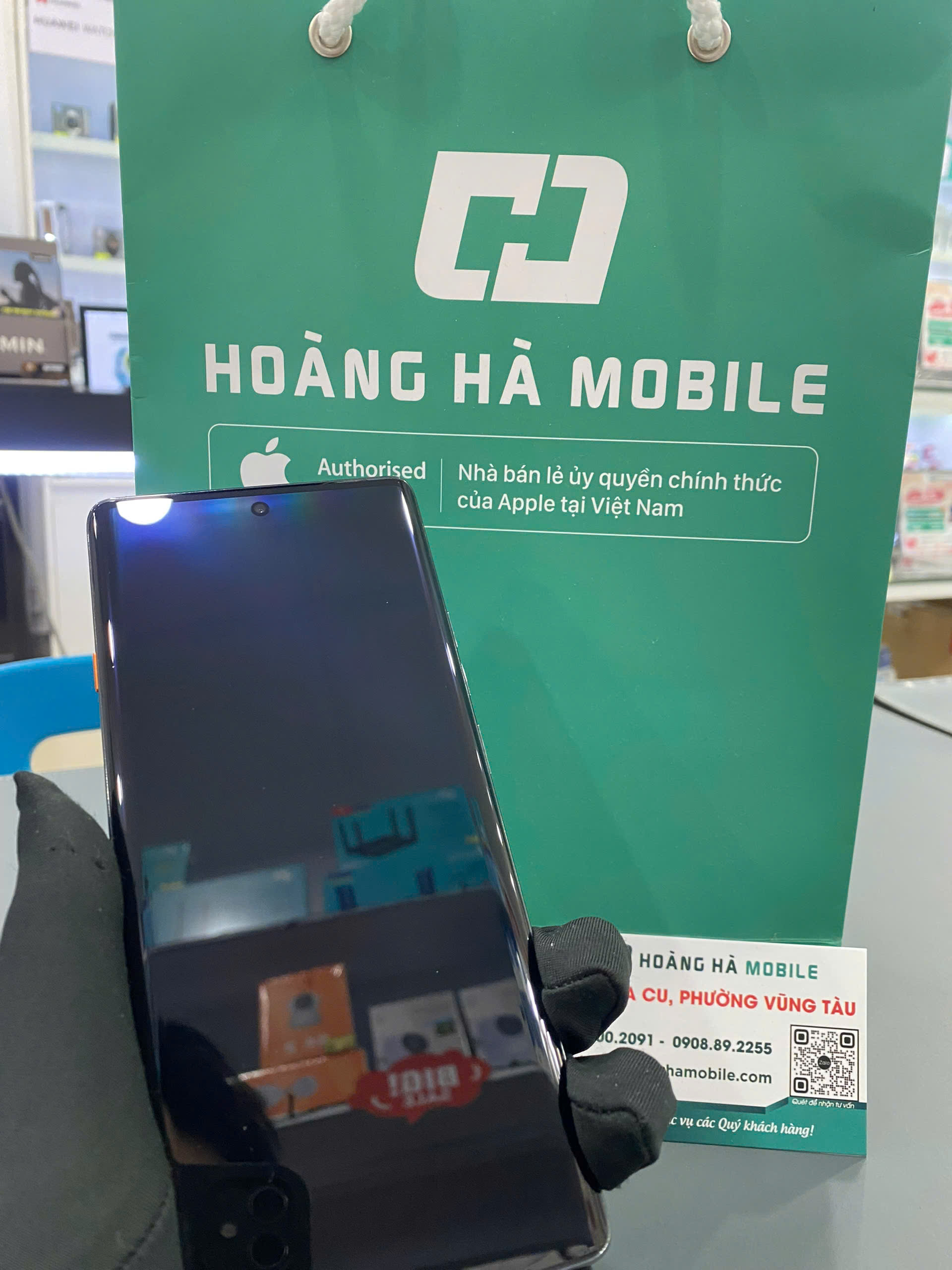 Điện thoại di động Tecno CM6 (Tecno Camon 40 Pro) 256+8, màu Đen Đêm Mộng - 358002180720678 - CM62568GBLACK