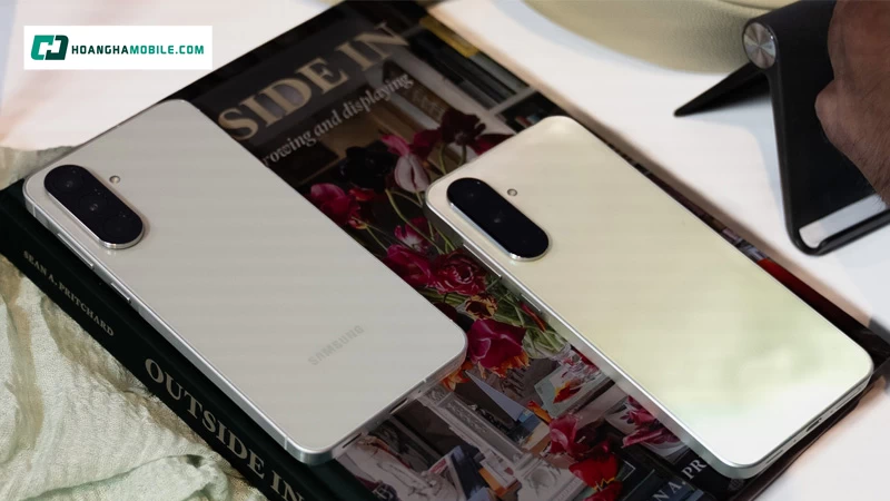 Hiệu năng mạnh mẽ với chip Exynos. Hiệu năng mạnh mẽ với chip Exynos.