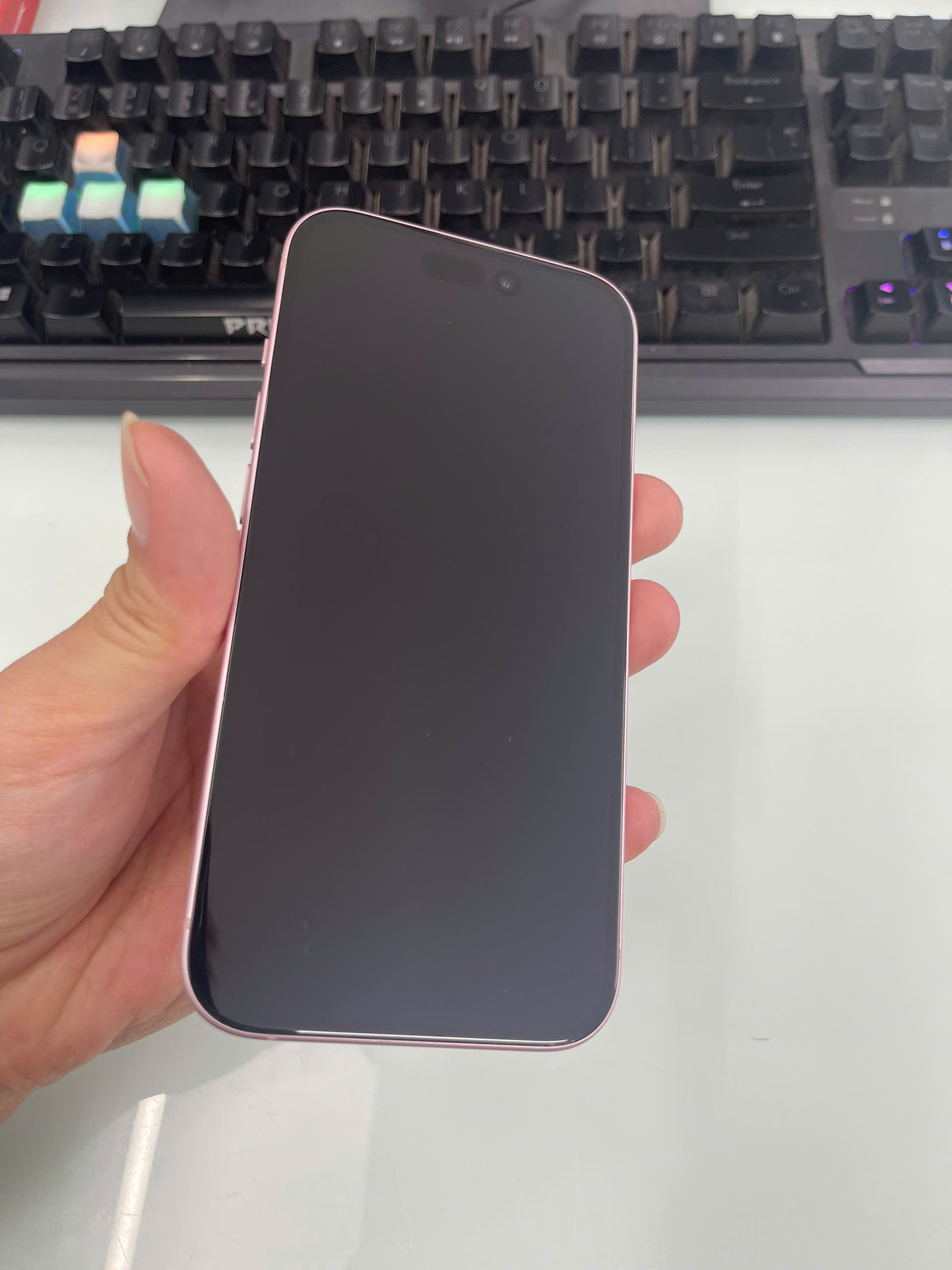 ĐTDĐ Apple iPhone 15 128GB Pink_MTP13VN/A - SFTJHP6M9JV - MTP13VN