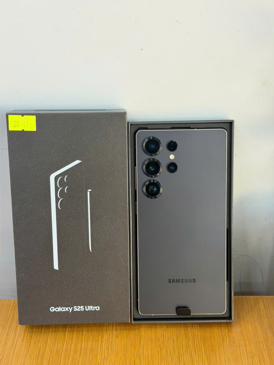 Samsung Galaxy S25 Ultra - 12GB/256GB TBH