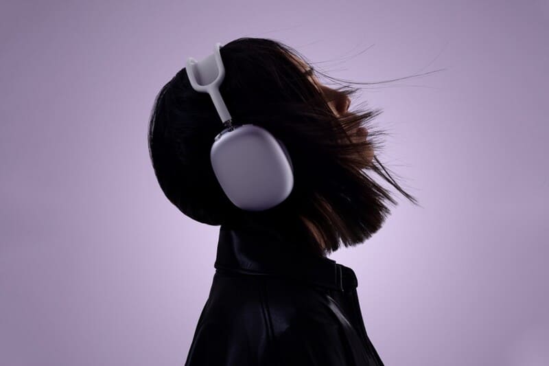 Trọng tâm của tai nghe AirPods Max 2 nằm ở bộ tính năng Chống ồn chủ động và các chế độ nghe thích ứng cho tình huống đời thường