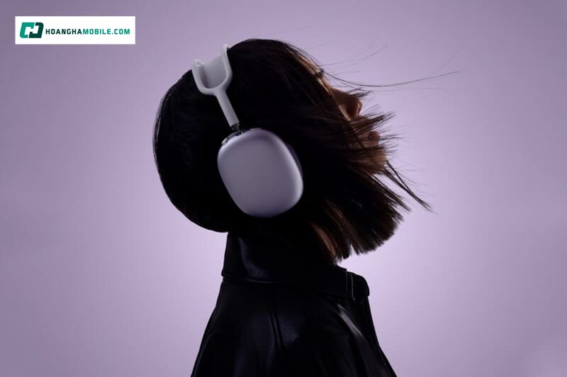 Trọng tâm của tai nghe AirPods Max 2 nằm ở bộ tính năng Chống ồn chủ động và các chế độ nghe thích ứng cho tình huống đời thường Trọng tâm của tai nghe AirPods Max 2 nằm ở bộ tính năng Chống ồn chủ động và các chế độ nghe thích ứng cho tình huống đời thường