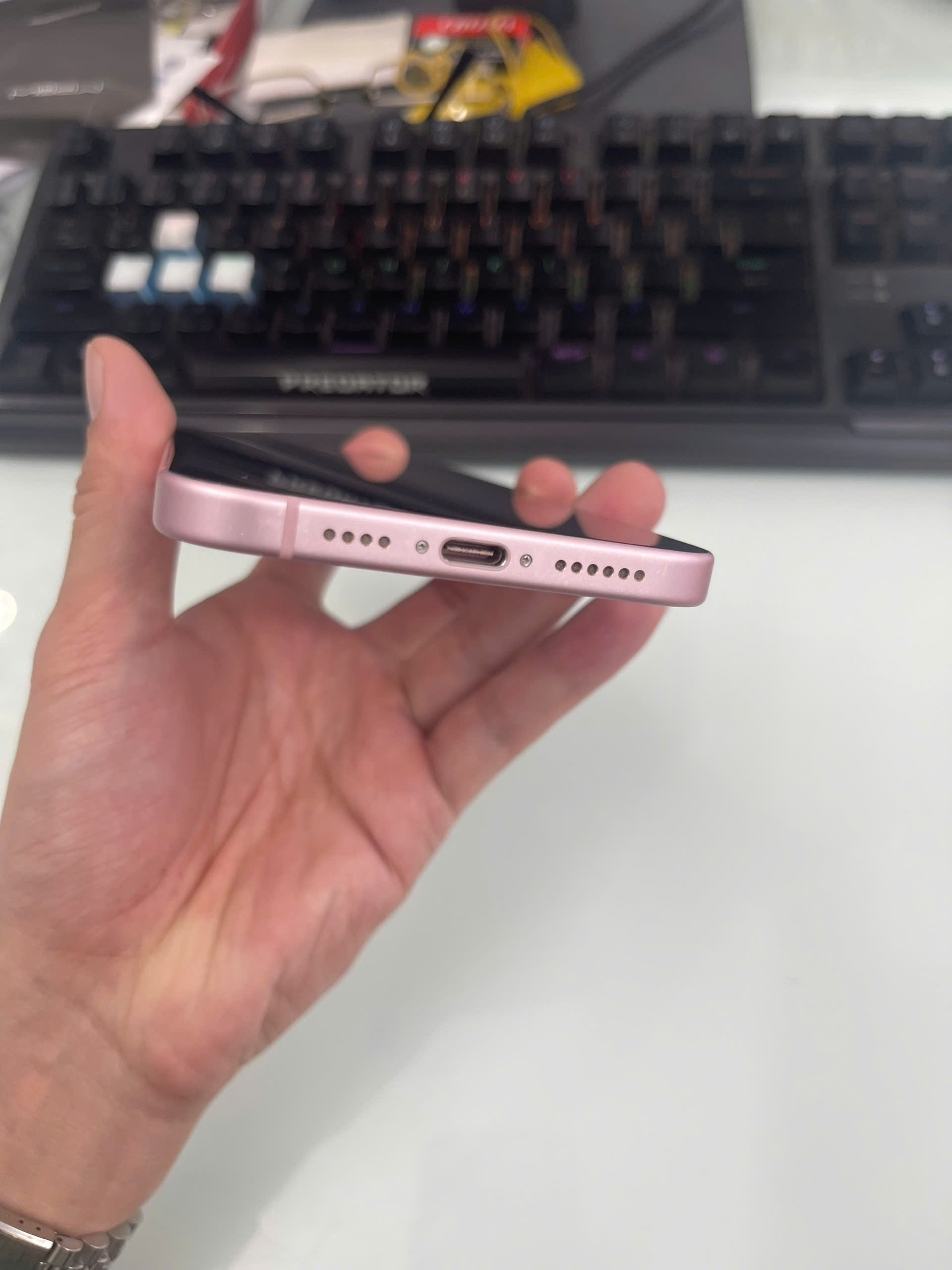 ĐTDĐ Apple iPhone 15 Plus 128GB Pink_MU103VN/A - SD69PC7FJ1Y - MU103VN