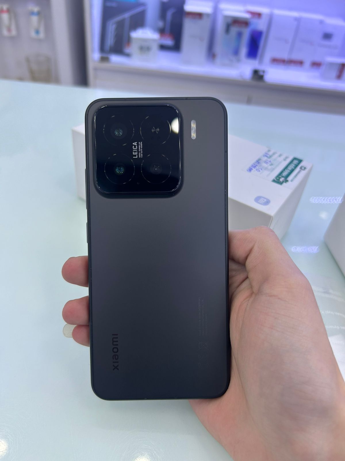 ĐIỆN THOẠI DI ĐỘNG (TEL) XIAOMI 15 6.36/SNAP 8 ELITE/12G/256G/50+50+50MP/32MP/5240mAh (24129PN74G)/TN