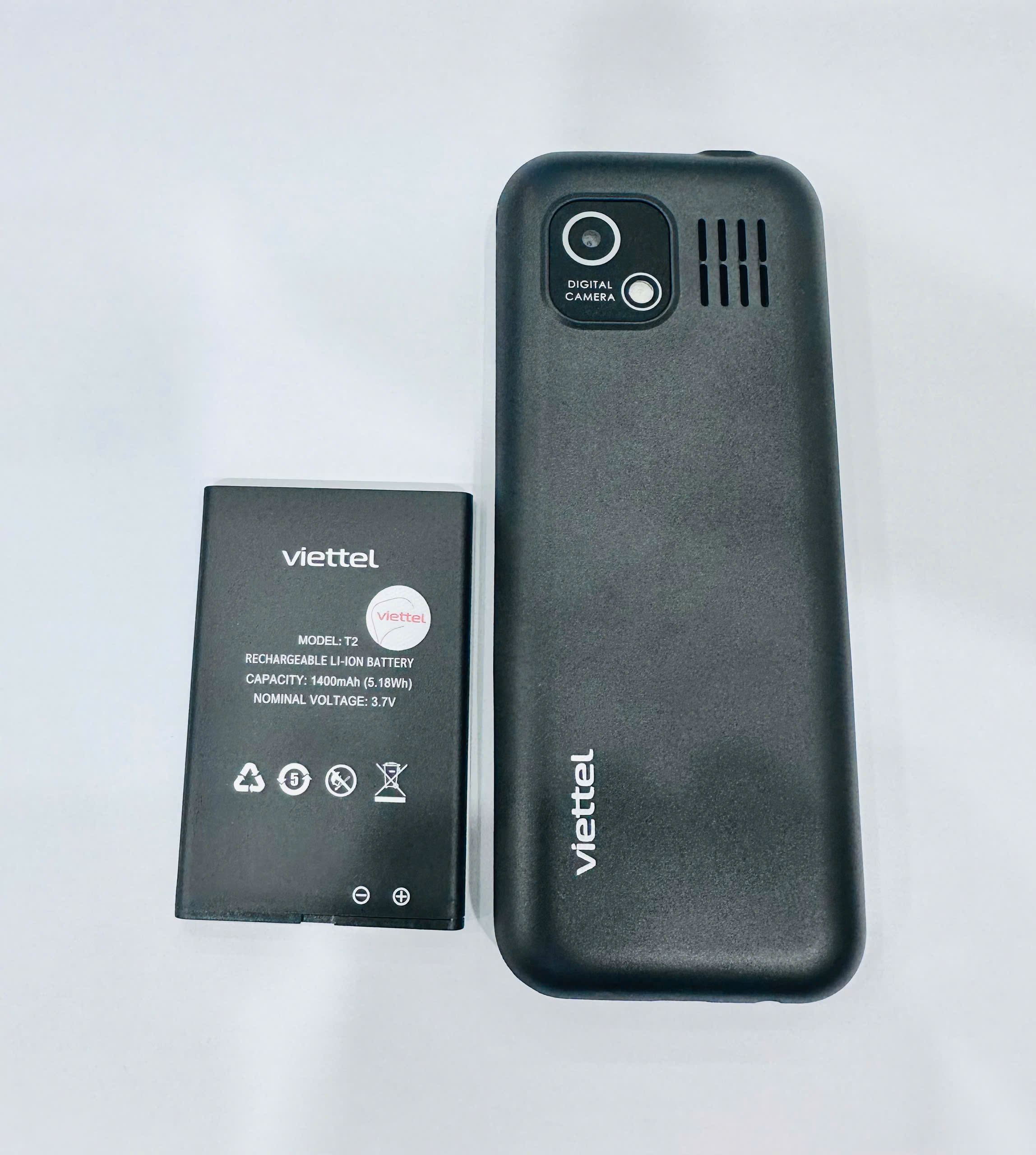 Điện thoại di động Sumo 4G T2 đen (Black)_T2BLK 