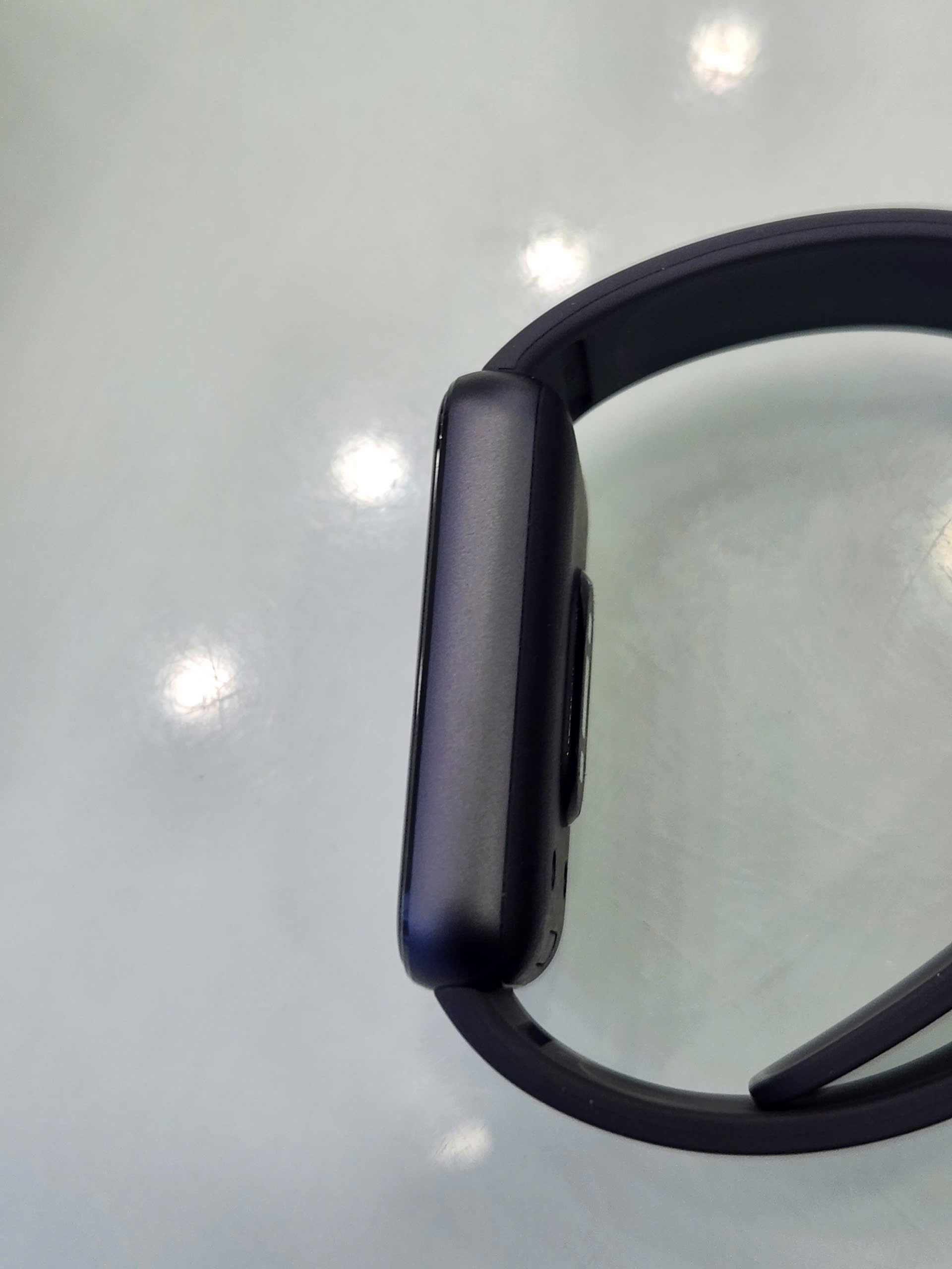 Vòng đeo tay Samsung Galaxy Fit3 (R390) Cũ