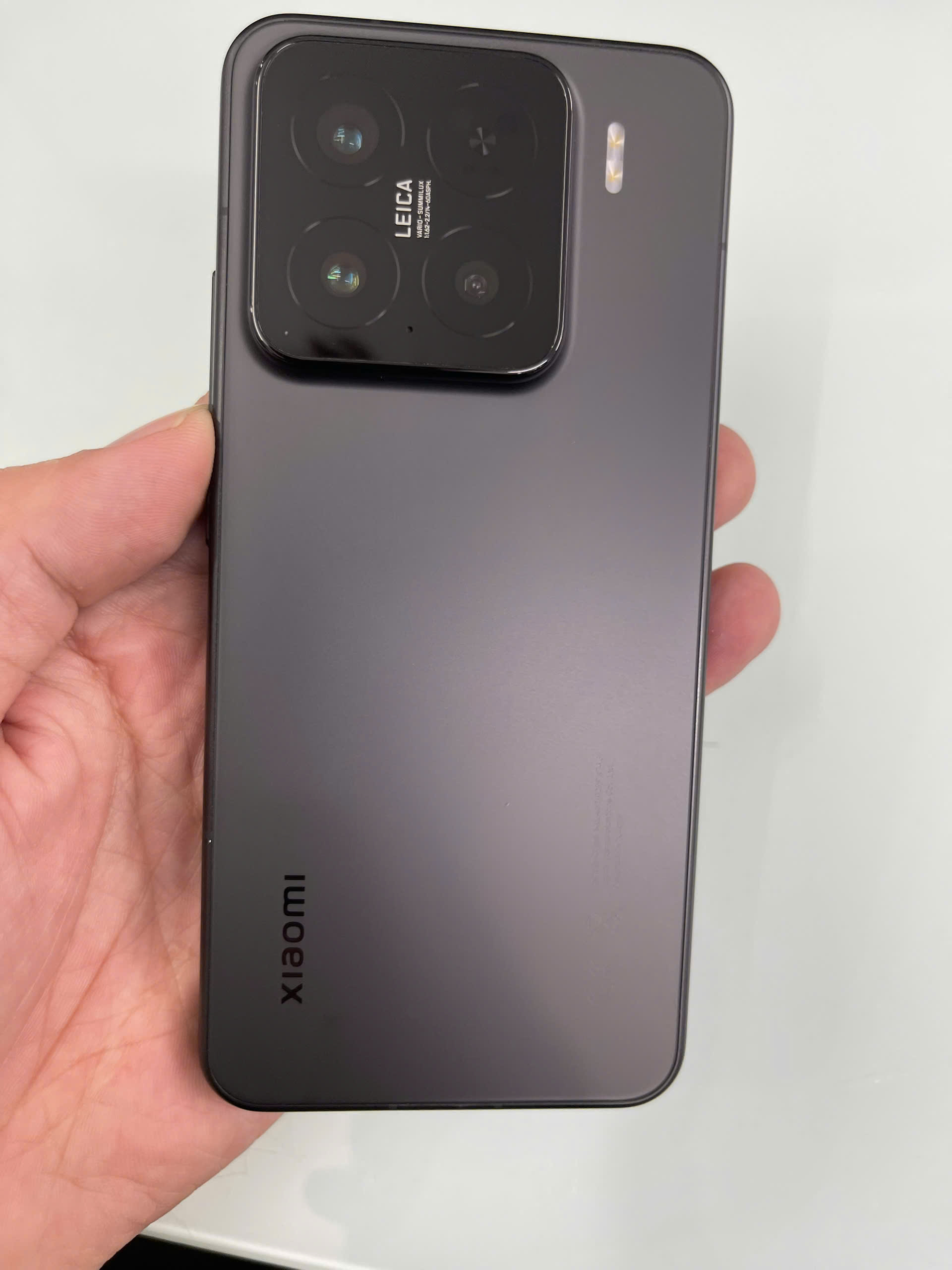 ĐIỆN THOẠI DI ĐỘNG (TEL) XIAOMI 15 6.36/SNAP 8 ELITE/12G/256G/50+50+50MP/32MP/5240mAh (24129PN74G)/TN - 864868071495803 - 24129P