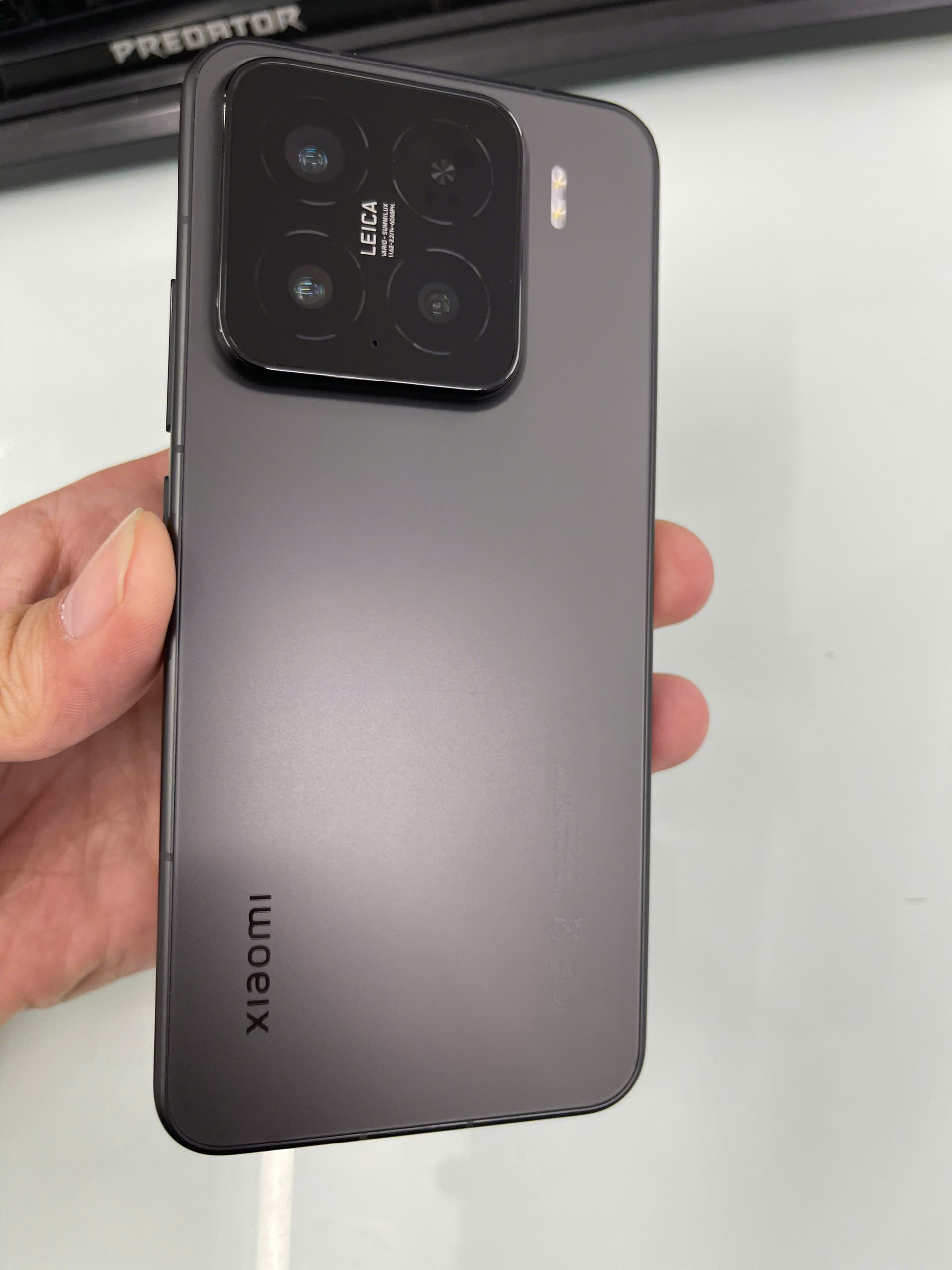 ĐIỆN THOẠI DI ĐỘNG (TEL) XIAOMI 15 6.36/SNAP 8 ELITE/12G/256G/50+50+50MP/32MP/5240mAh (24129PN74G)/TN - 864868071512326 - 24129P