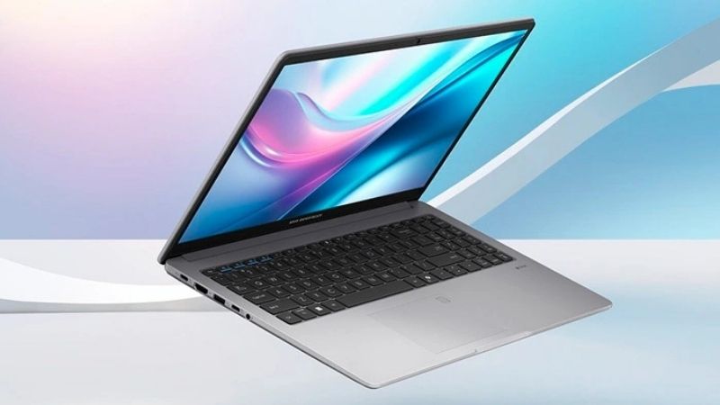 Sở hữu màn hình FHD 14 inch.